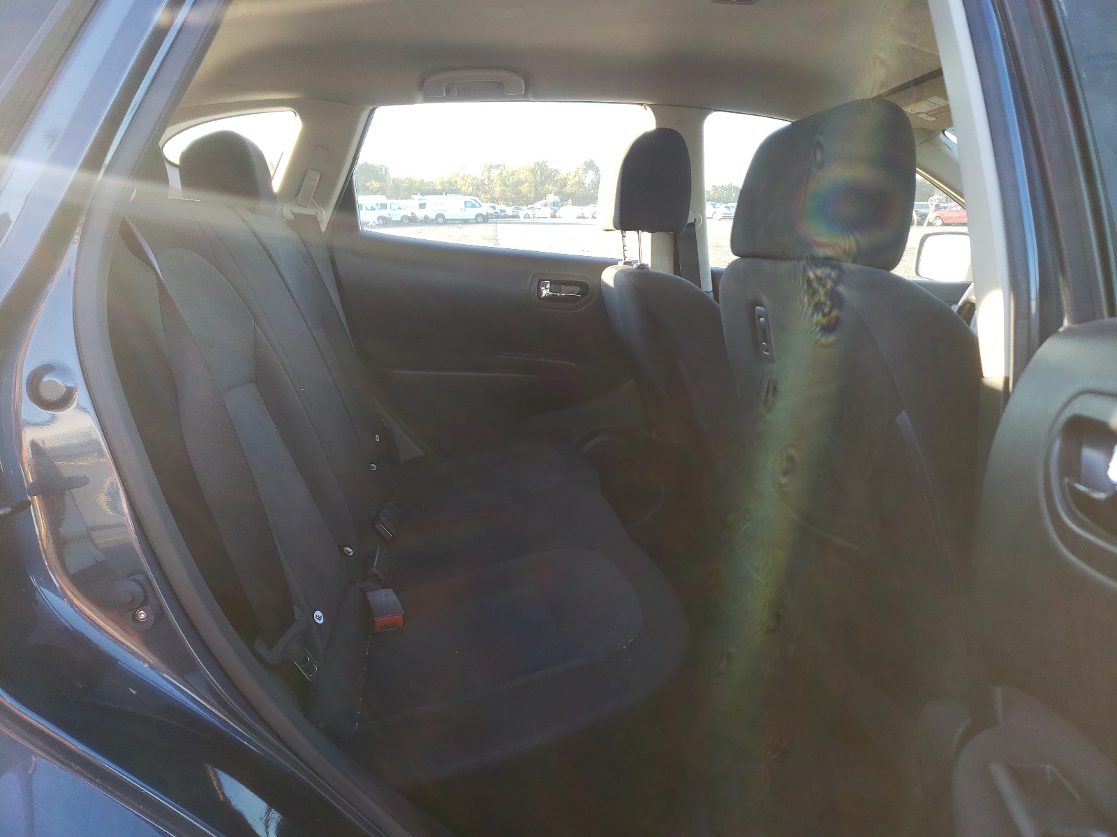 Photo 6 from auction – 2013 NISSAN ROGUE S with VIN JN8AS5MT0DW538429