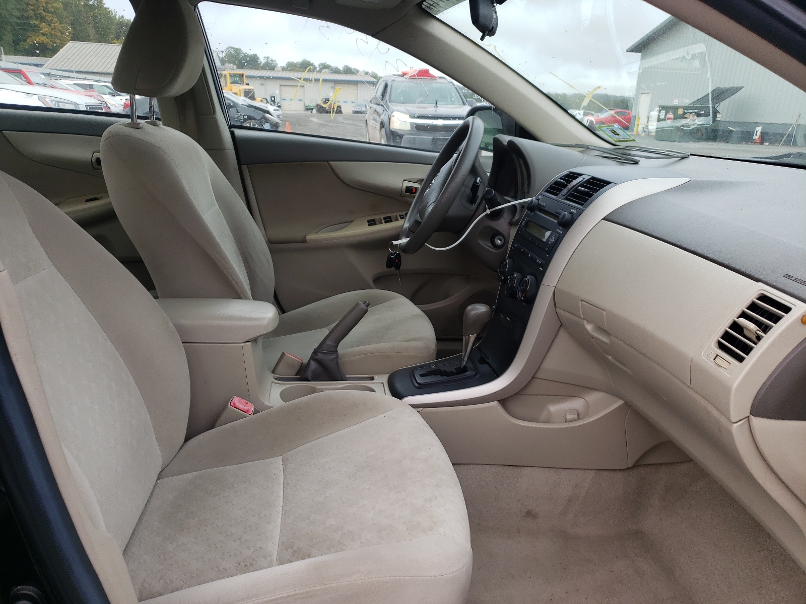 Zdjęcie 5 z aukcji – 2009 TOYOTA COROLLA BA z VIN 2T1BU40E49C060138