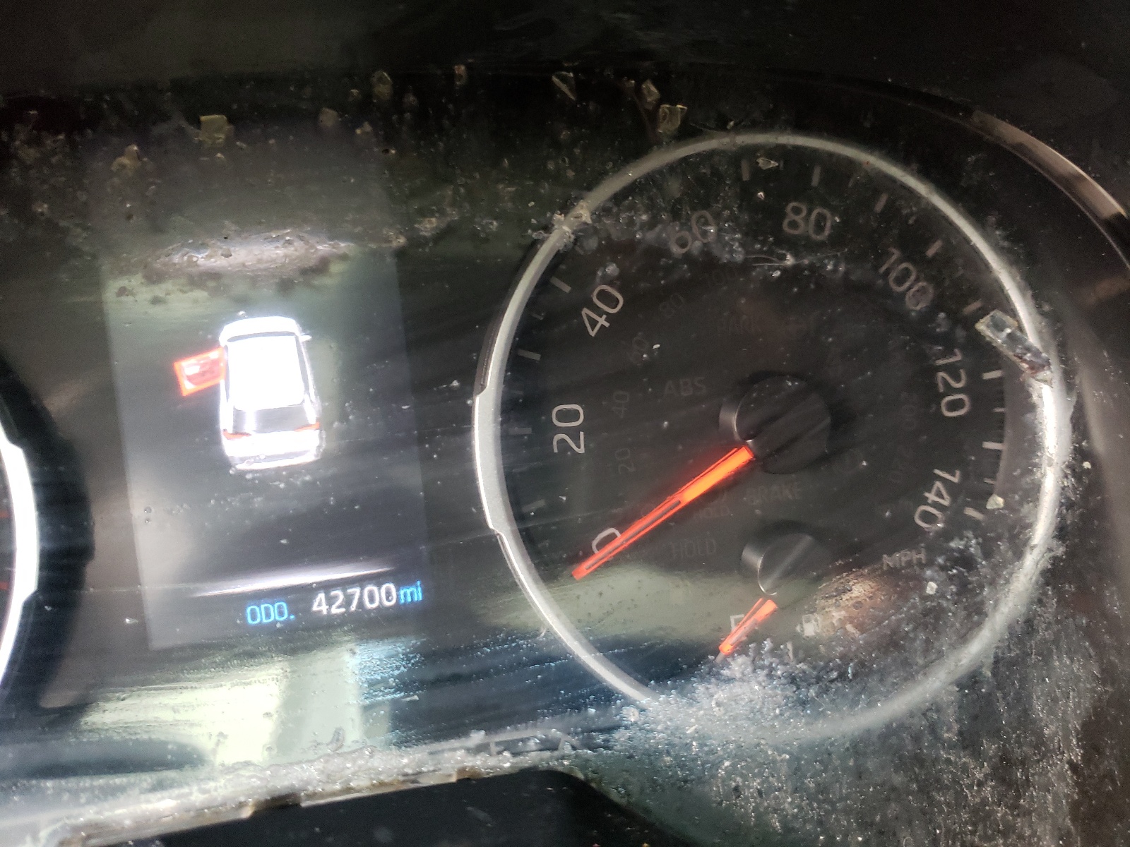 Photo 8 from auction – 2020 TOYOTA RAV4 LE with VIN JTMF1RFV1LD530179