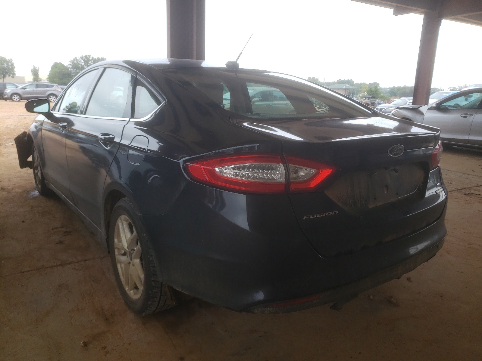 Photo 3 from auction – 2013 FORD FUSION SE with VIN 3FA6P0HR0DR382504