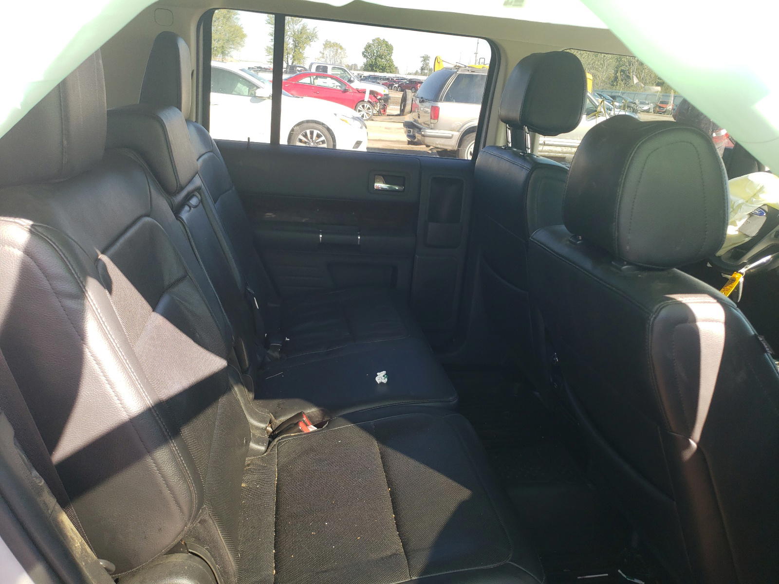 Photo 6 from auction – 2014 FORD FLEX LIMIT with VIN 2FMGK5D83EBD05547