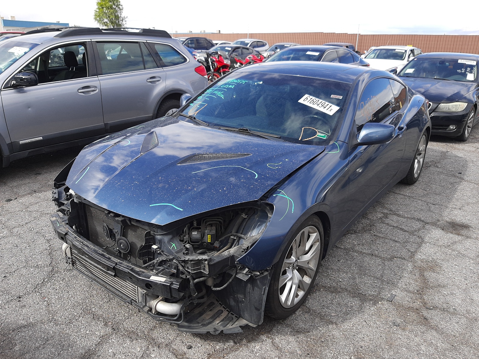 Photo 2 from auction – 2013 HYUNDAI GENESIS CO with VIN KMHHT6KD4DU095525