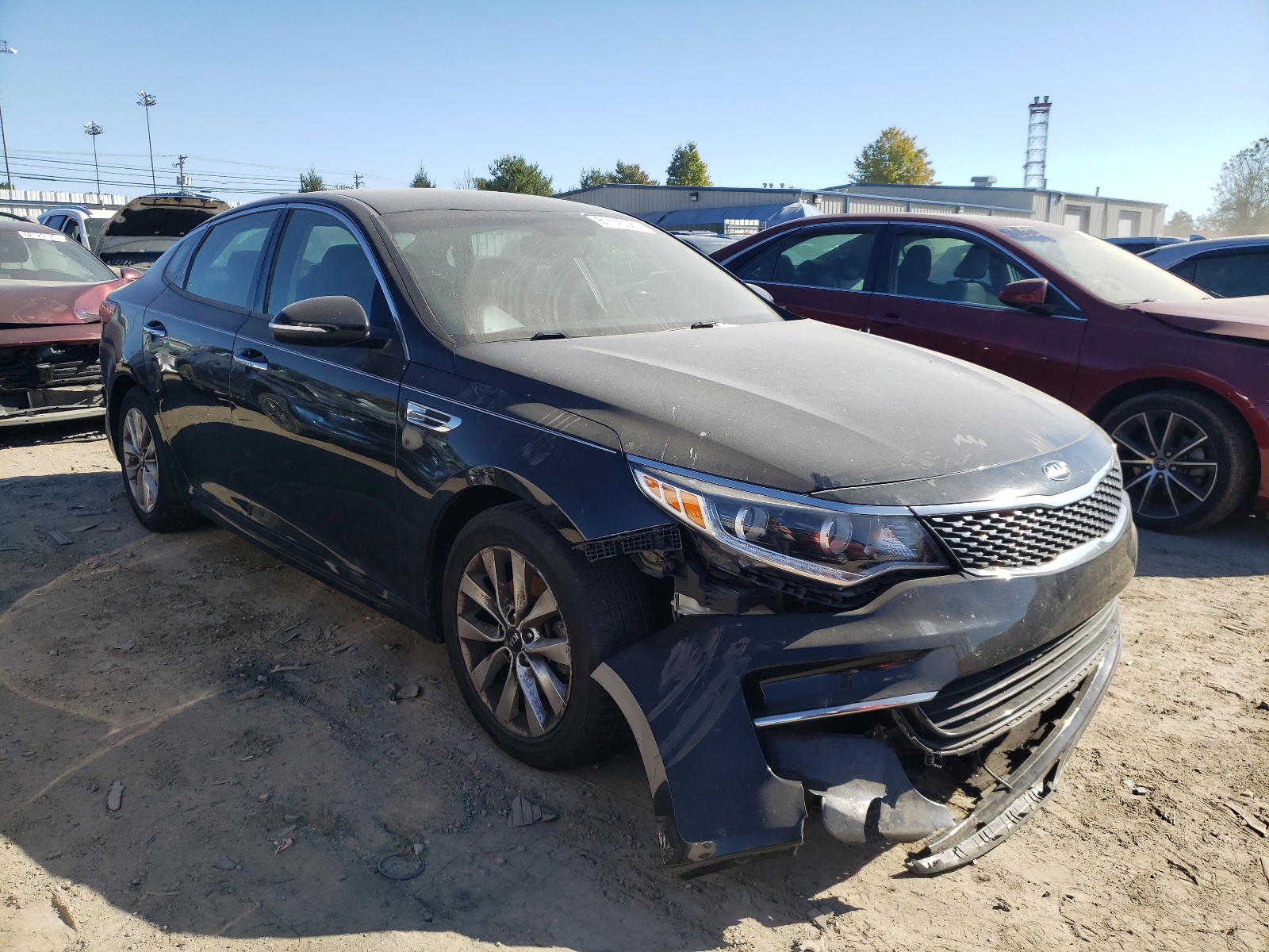 KIA OPTIMA EX 2016 with VIN 5XXGU4L30GG053872 - Photo from auction