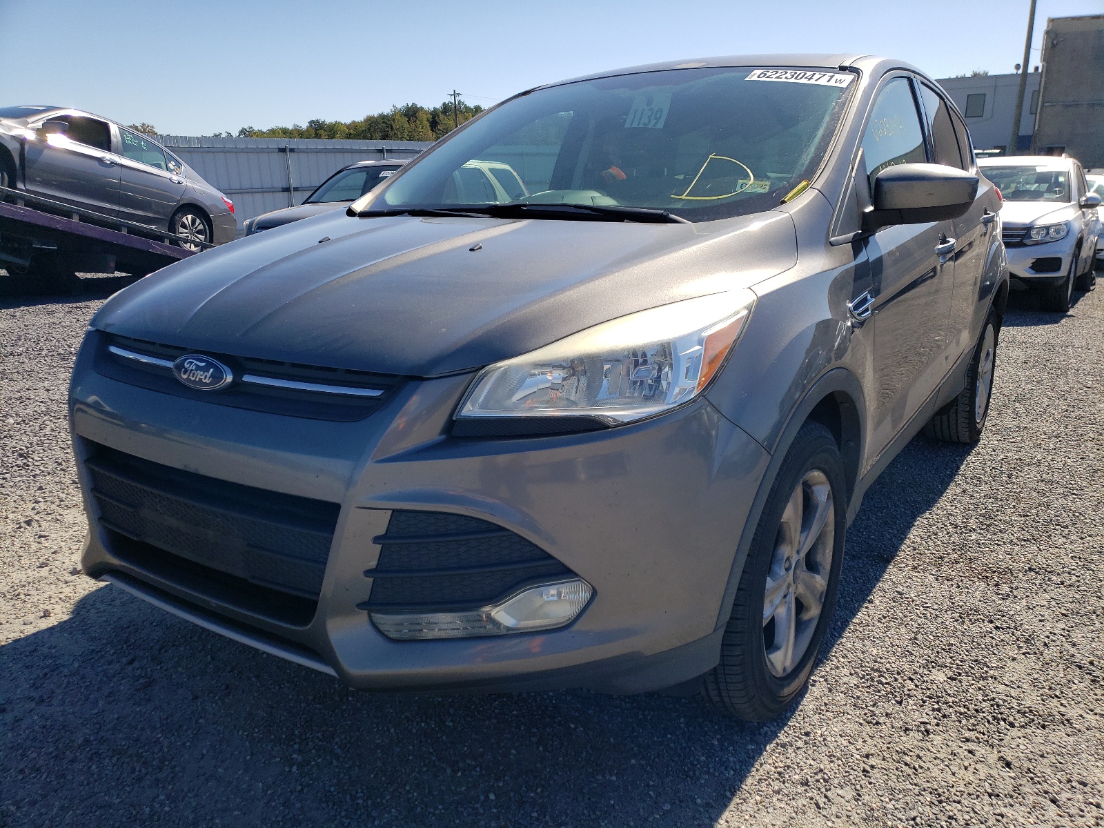 Photo 2 from auction – 2014 FORD ESCAPE SE with VIN 1FMCU0GX3EUB81434
