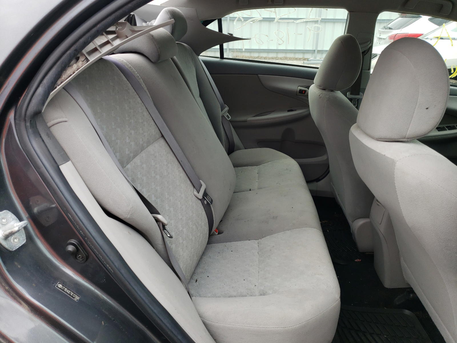 Photo 6 from auction – 2009 TOYOTA COROLLA BA with VIN 2T1BU40E79C127668