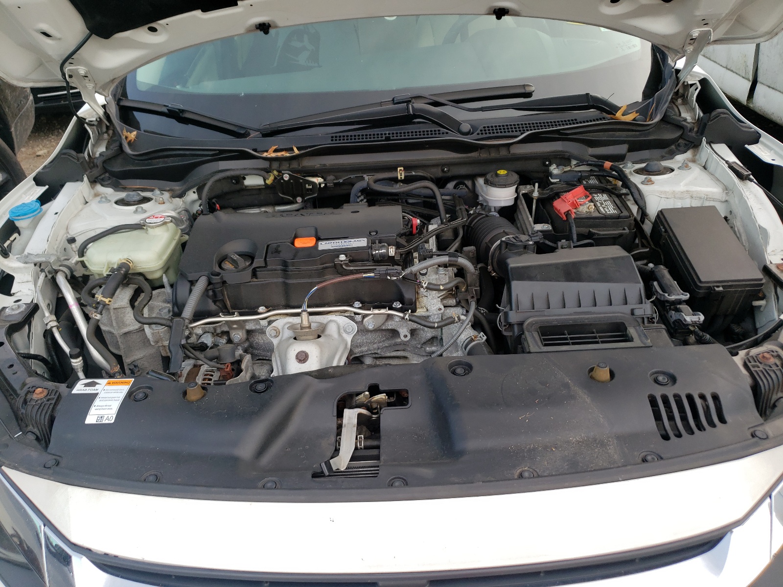 Photo 7 from auction – 2017 HONDA CIVIC LX with VIN 2HGFC2F51HH533466