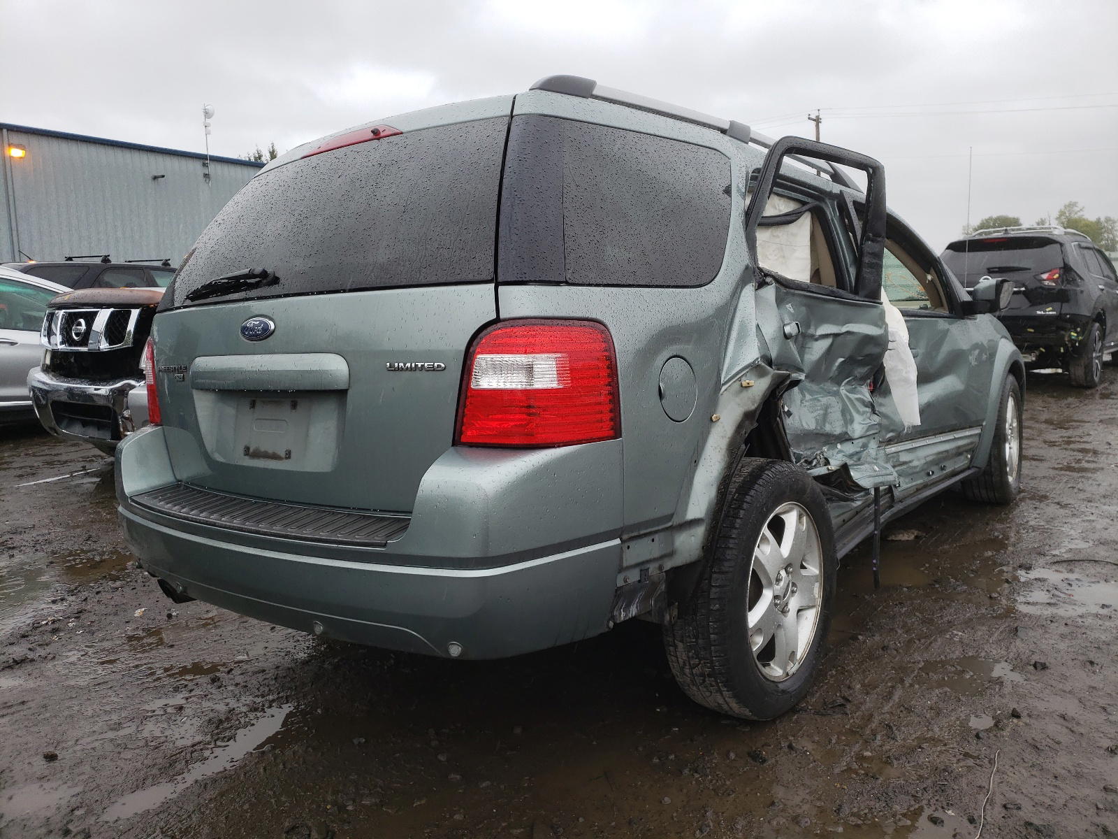 Photo 4 from auction – 2005 FORD FREESTYLE with VIN 1FMDK06145GA75676