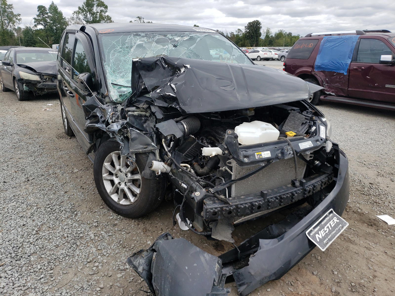 DODGE GRAND CARA 2013 with VIN 2C4RDGEG9DR642271 - Photo from auction