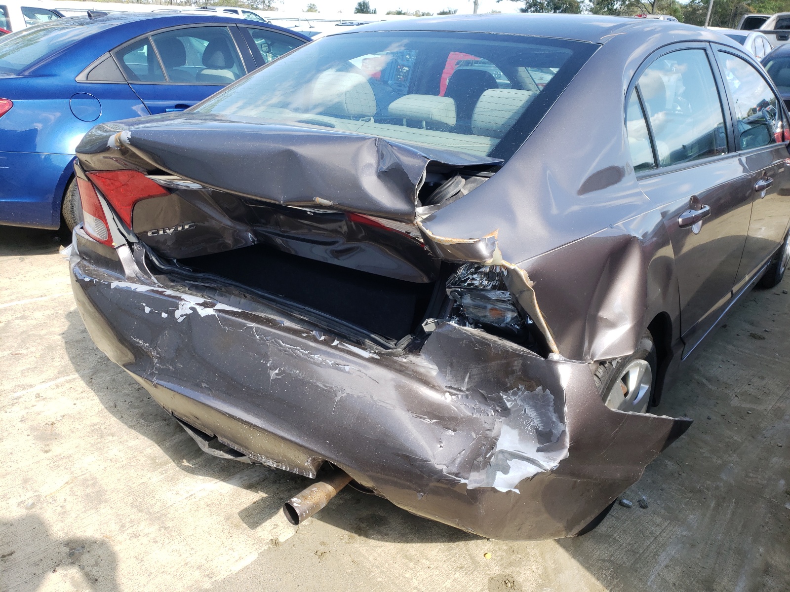 Photo 9 from auction – 2011 HONDA CIVIC LX with VIN 2HGFA1F59BH545792