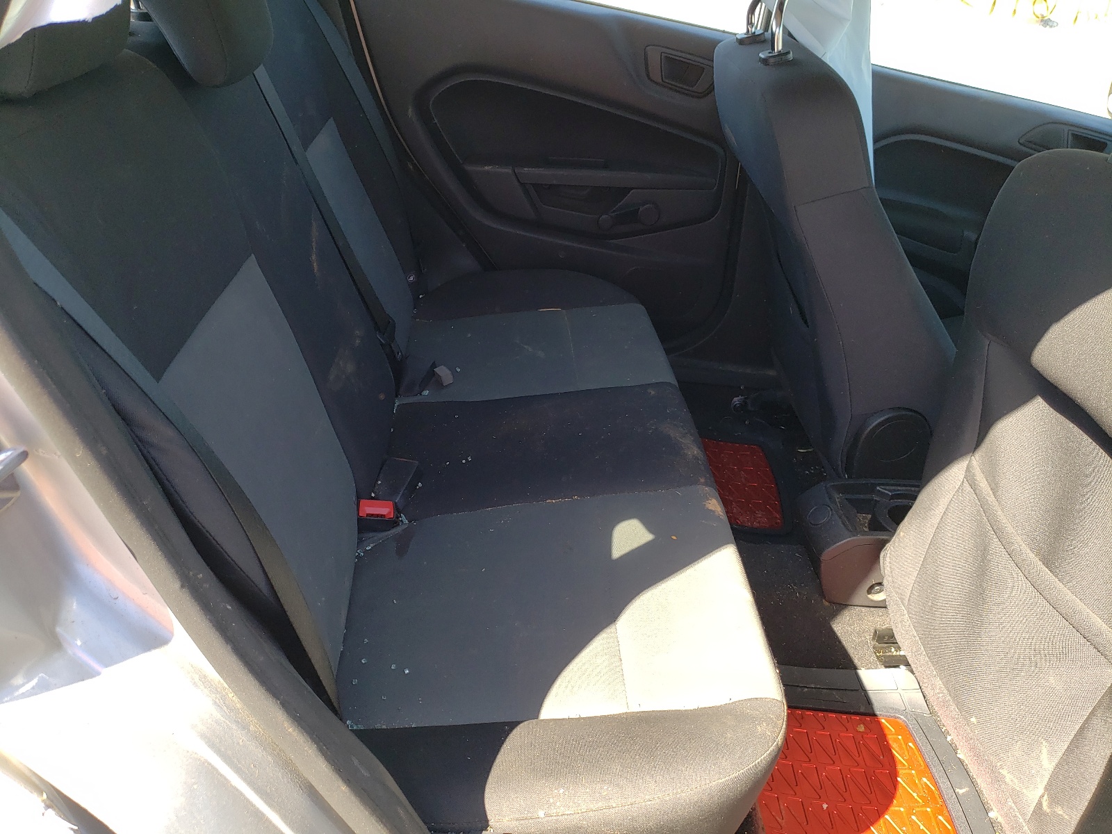 Photo 6 from auction – 2016 FORD FIESTA S with VIN 3FADP4TJ3GM169533