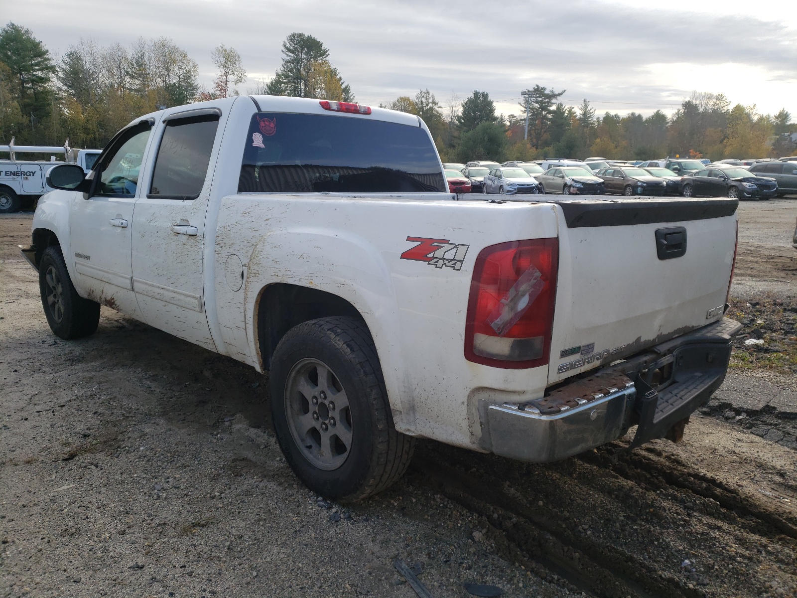 Photo 3 from auction – 2010 GMC SIERRA K15 with VIN 3GTRKWE39AG146370