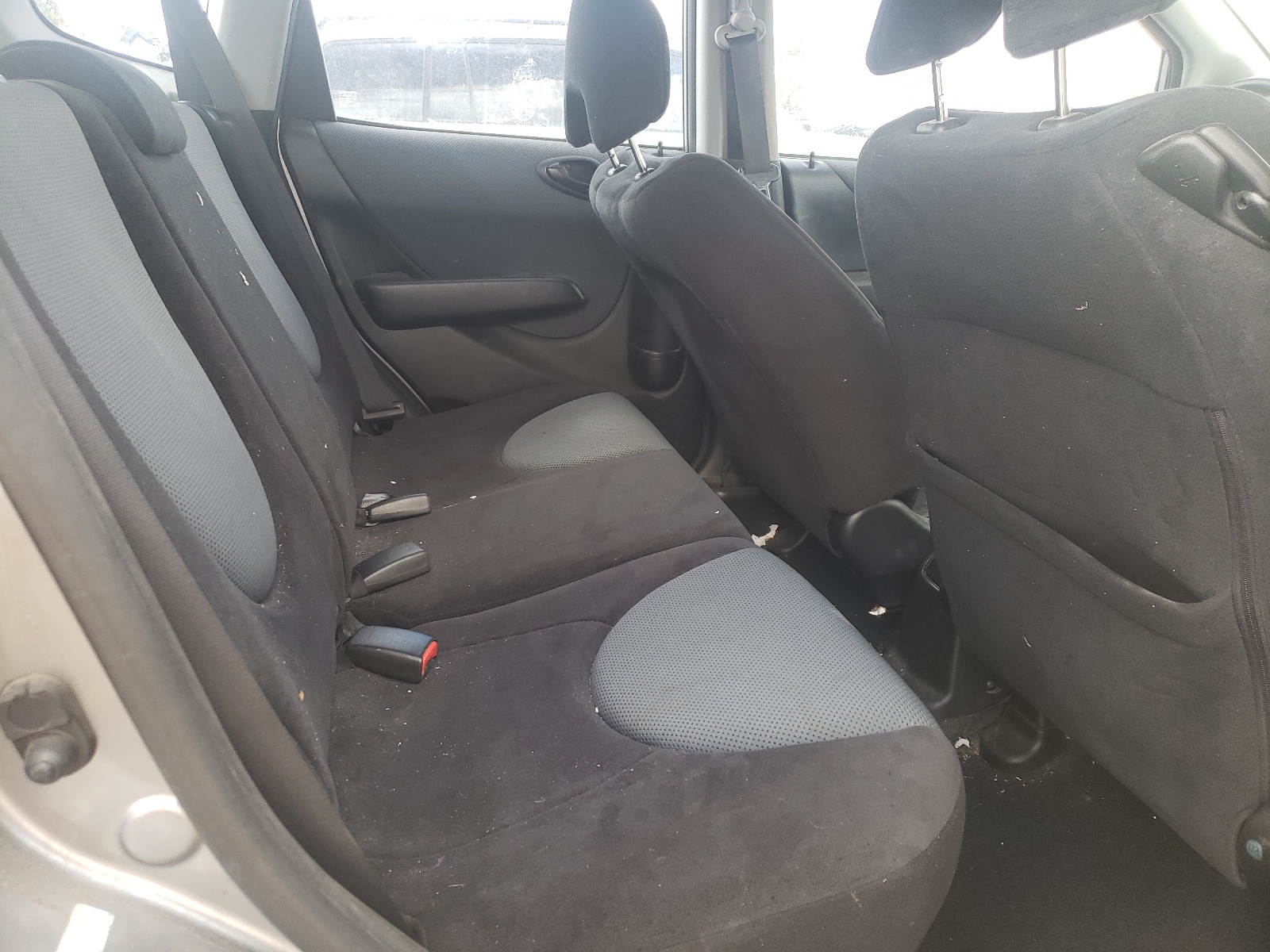 Photo 6 from auction – 2007 HONDA FIT S with VIN JHMGD386X7S068073