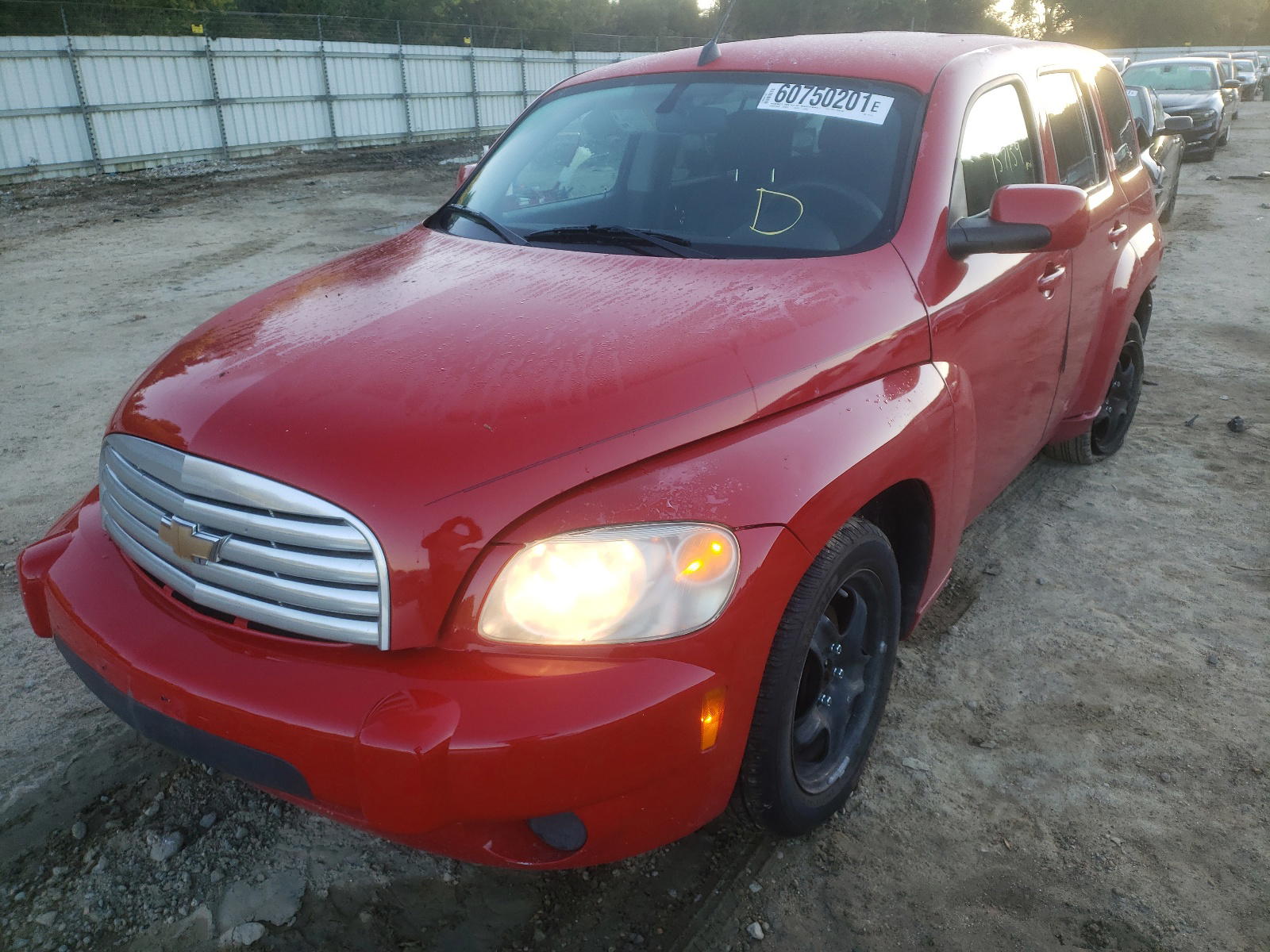 Photo 2 from auction – 2011 CHEVROLET HHR LT with VIN 3GNBABFW7BS591069