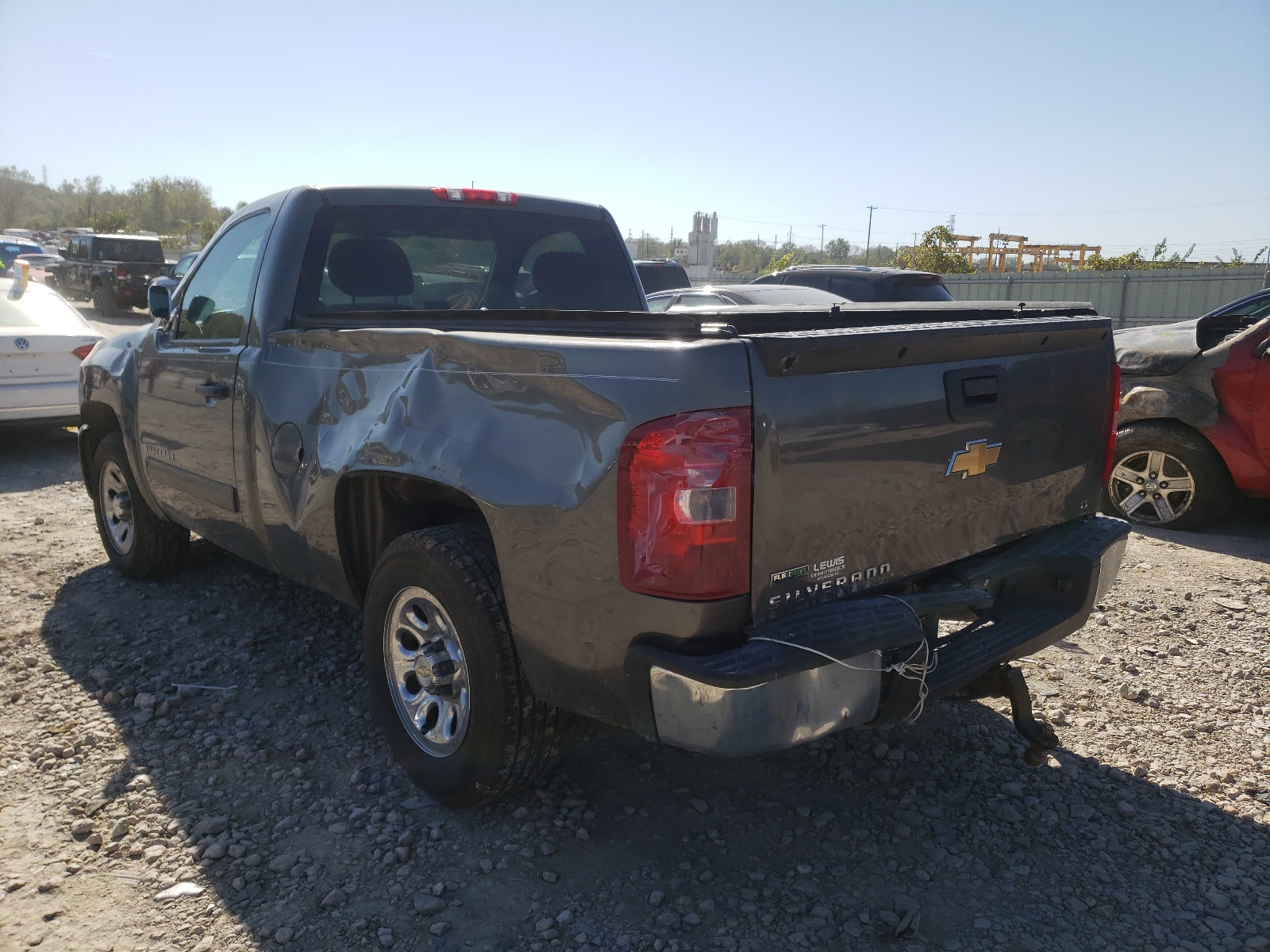 Photo 3 from auction – 2011 CHEVROLET SILVERADO with VIN 1GCNCSEA5BZ220565