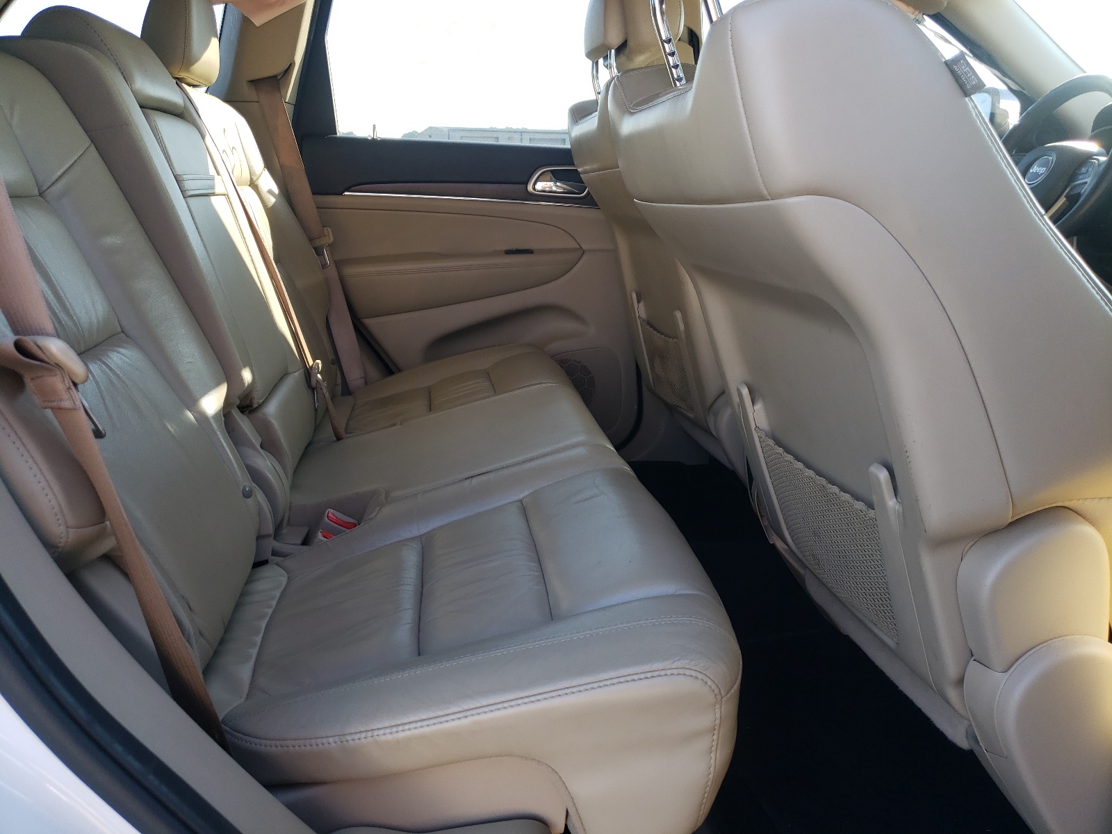 Photo 6 from auction – 2014 JEEP GRAND CHER with VIN 1C4RJFBG1EC545454