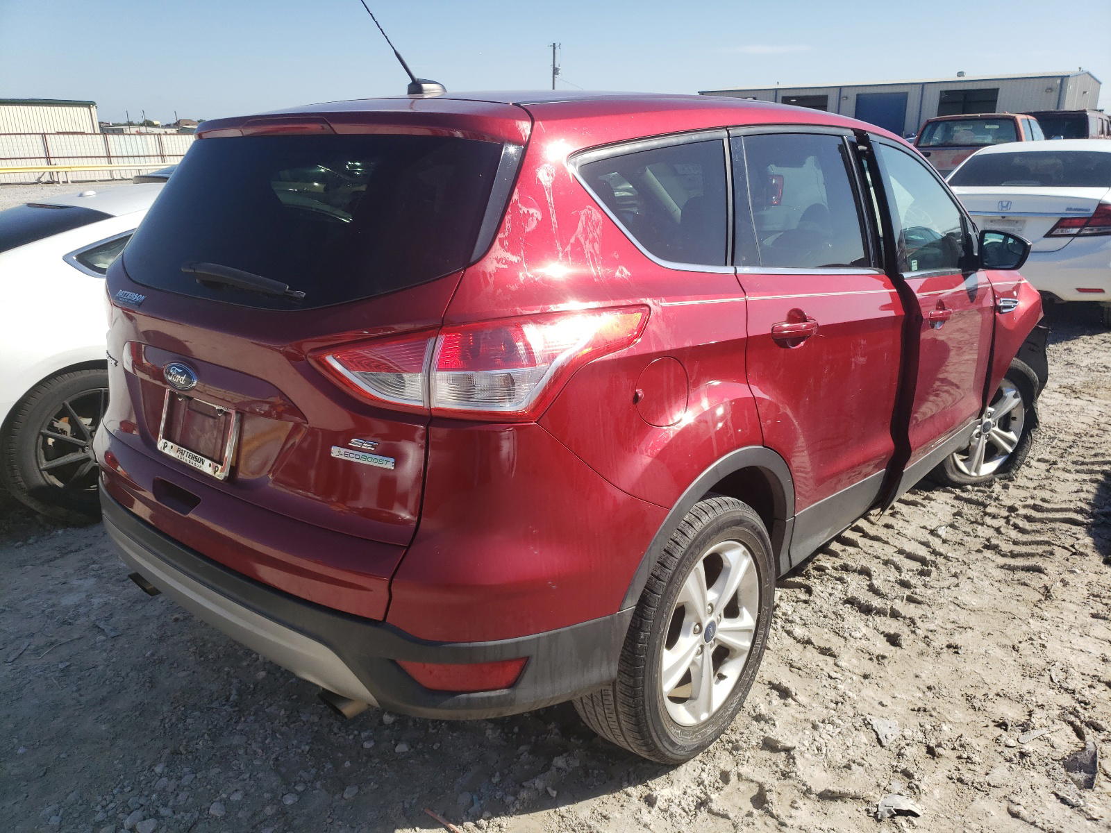 Photo 4 from auction – 2016 FORD ESCAPE SE with VIN 1FMCU0G92GUA31867