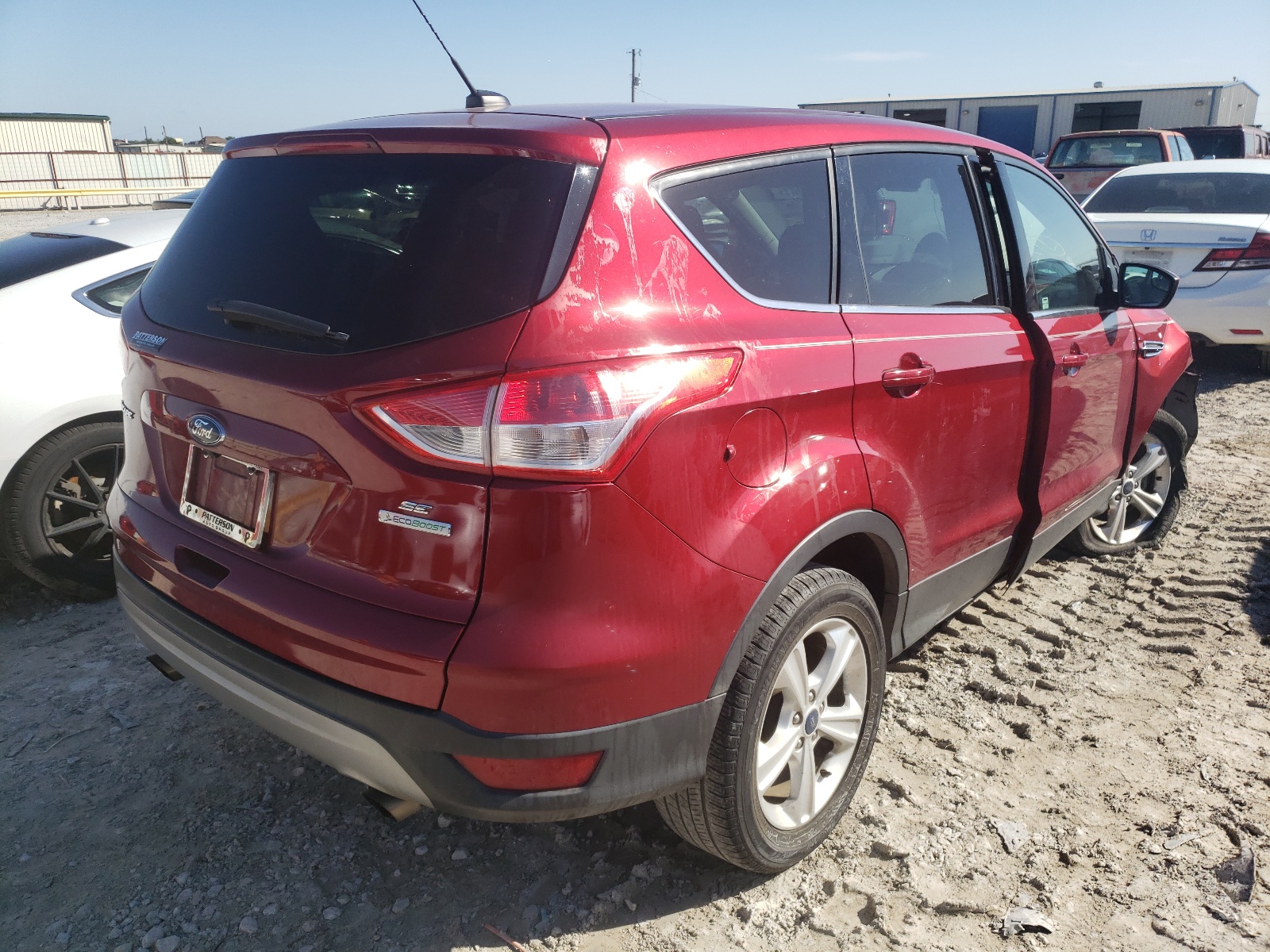 Zdjęcie 4 z aukcji – 2016 FORD ESCAPE SE z VIN 1FMCU0G92GUA31867