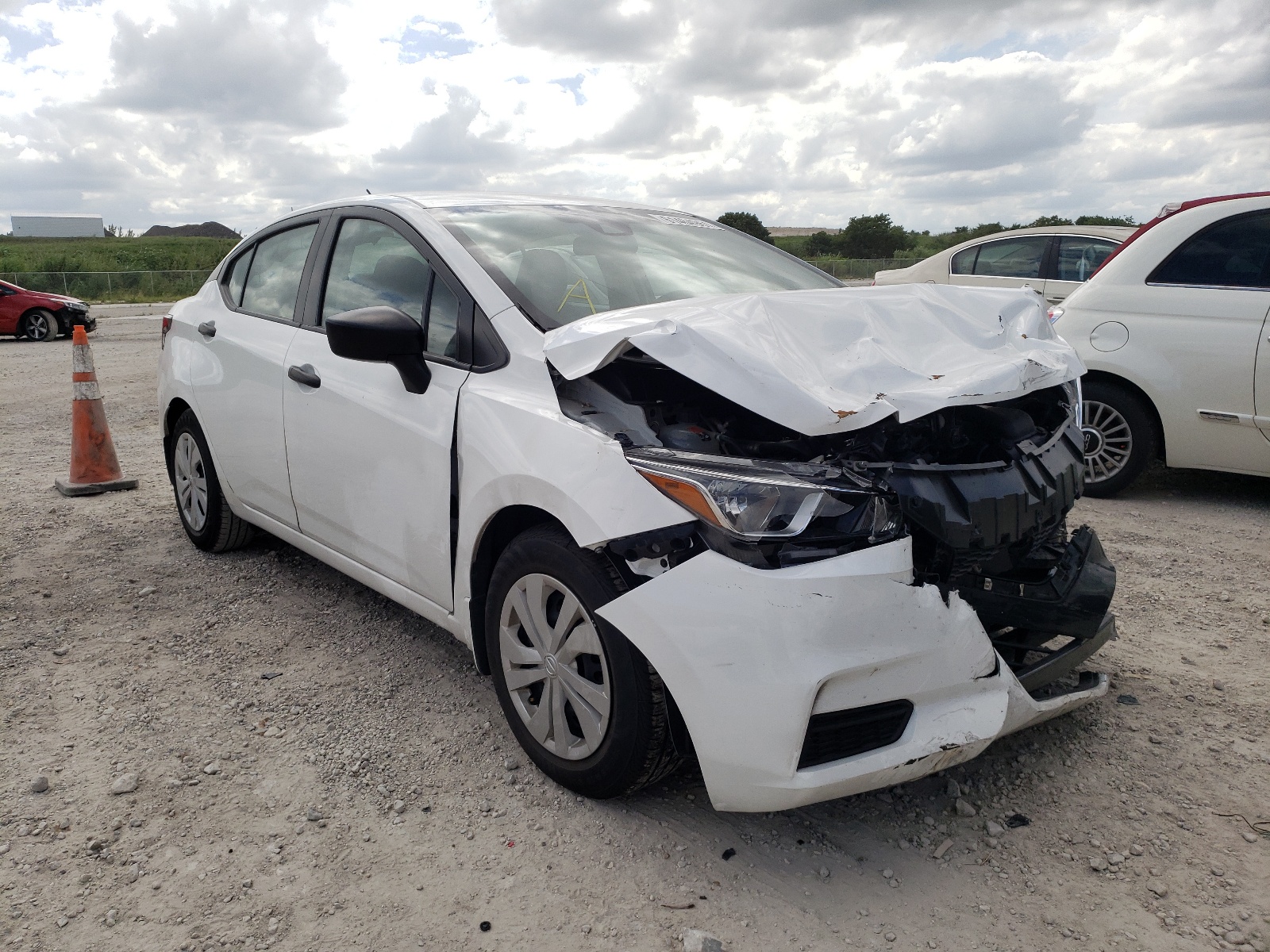 Photo 1 from auction – 2020 NISSAN VERSA S with VIN 3N1CN8DV4LL914619