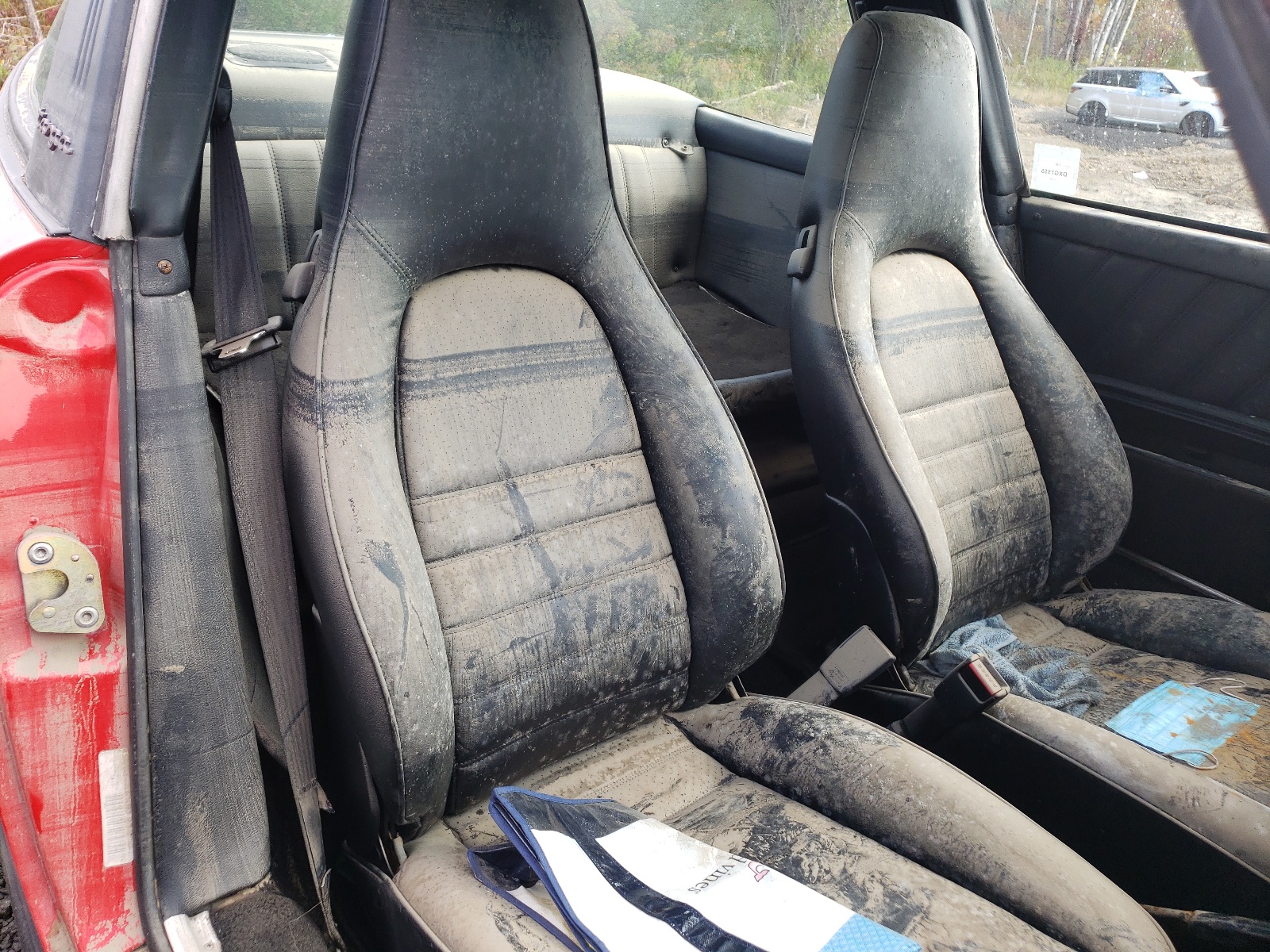 Zdjęcie 6 z aukcji – 1985 PORSCHE 911 CARRER z VIN WP0EB0910FS161589