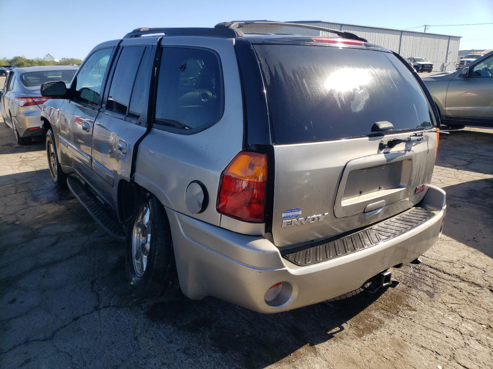 Photo 3 from auction – 2002 GMC ENVOY with VIN 1GKDT13S822494910