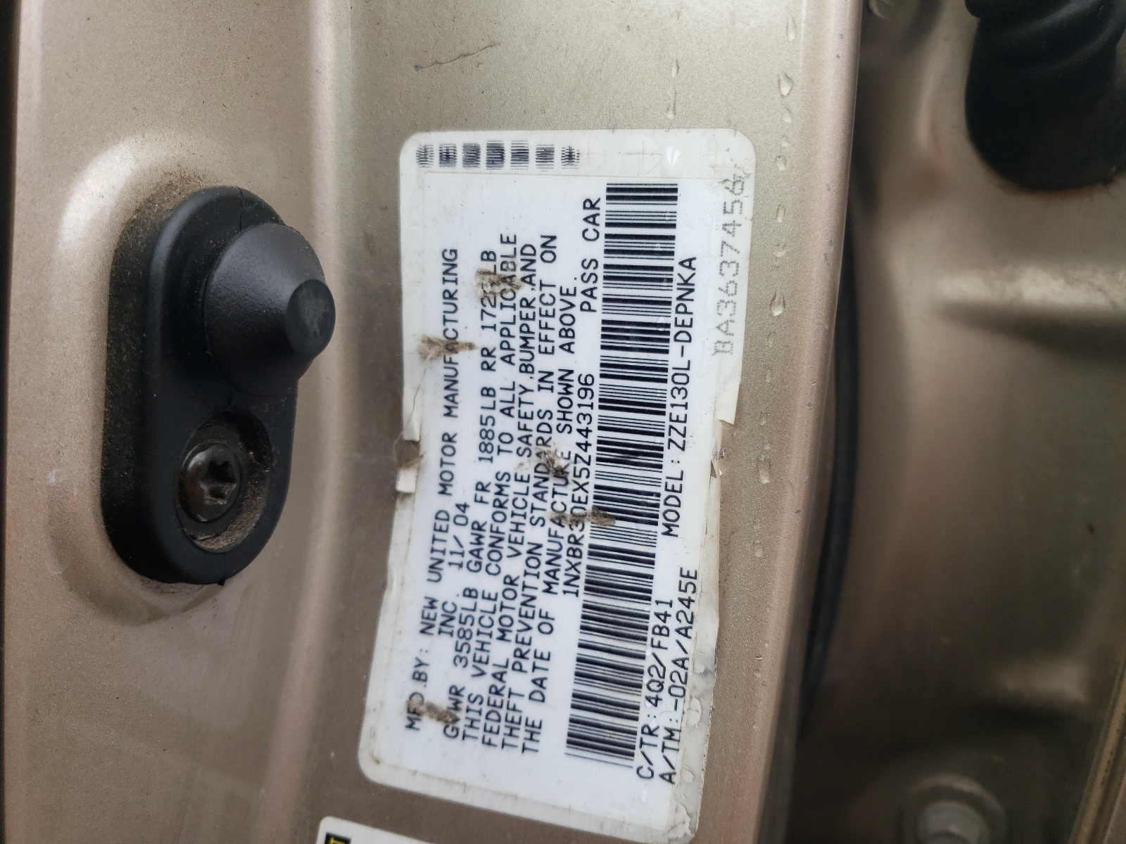 Photo 10 from auction – 2005 TOYOTA COROLLA CE with VIN 1NXBR30EX5Z443196