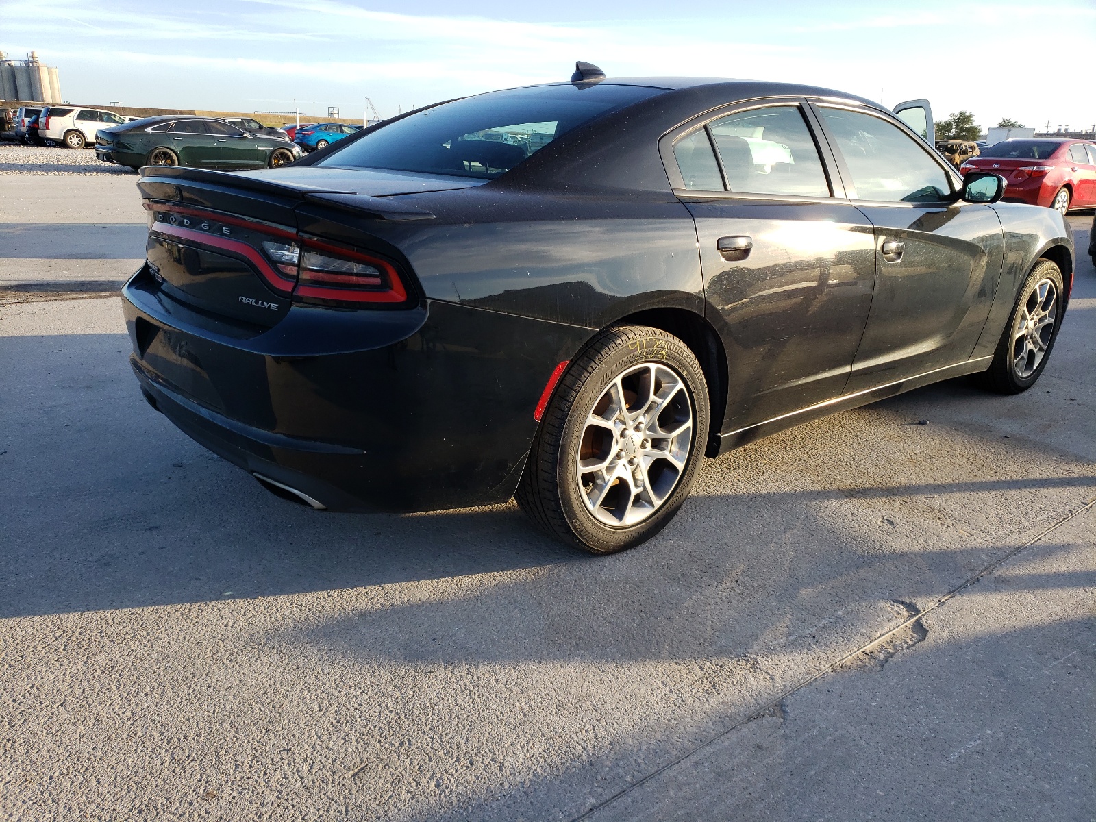 Zdjęcie 4 z aukcji – 2016 DODGE CHARGER SX z VIN 2C3CDXJG9GH130245
