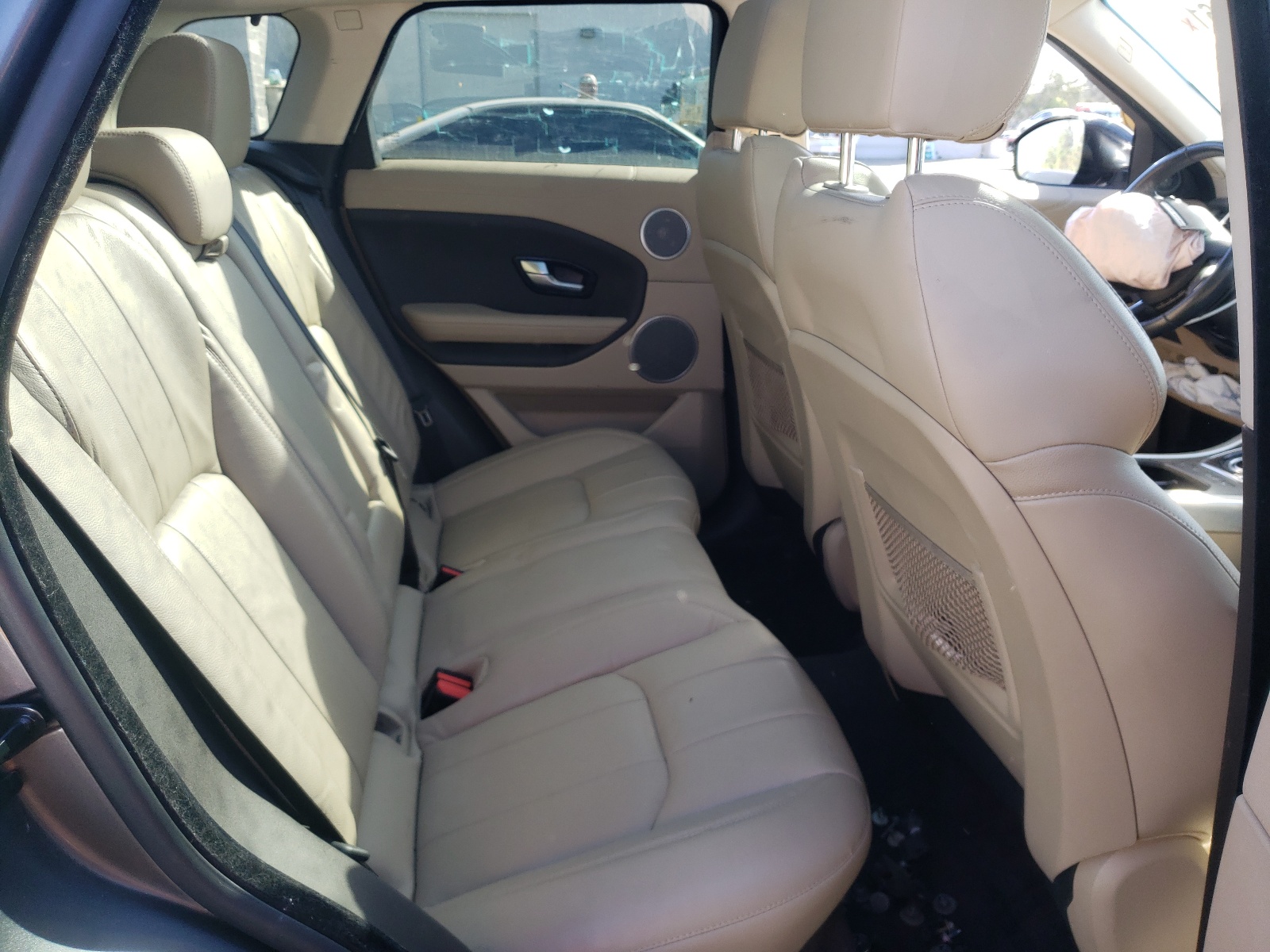 Zdjęcie 6 z aukcji – 2016 LAND ROVER RANGE ROVE z VIN SALVP2BG9GH153665