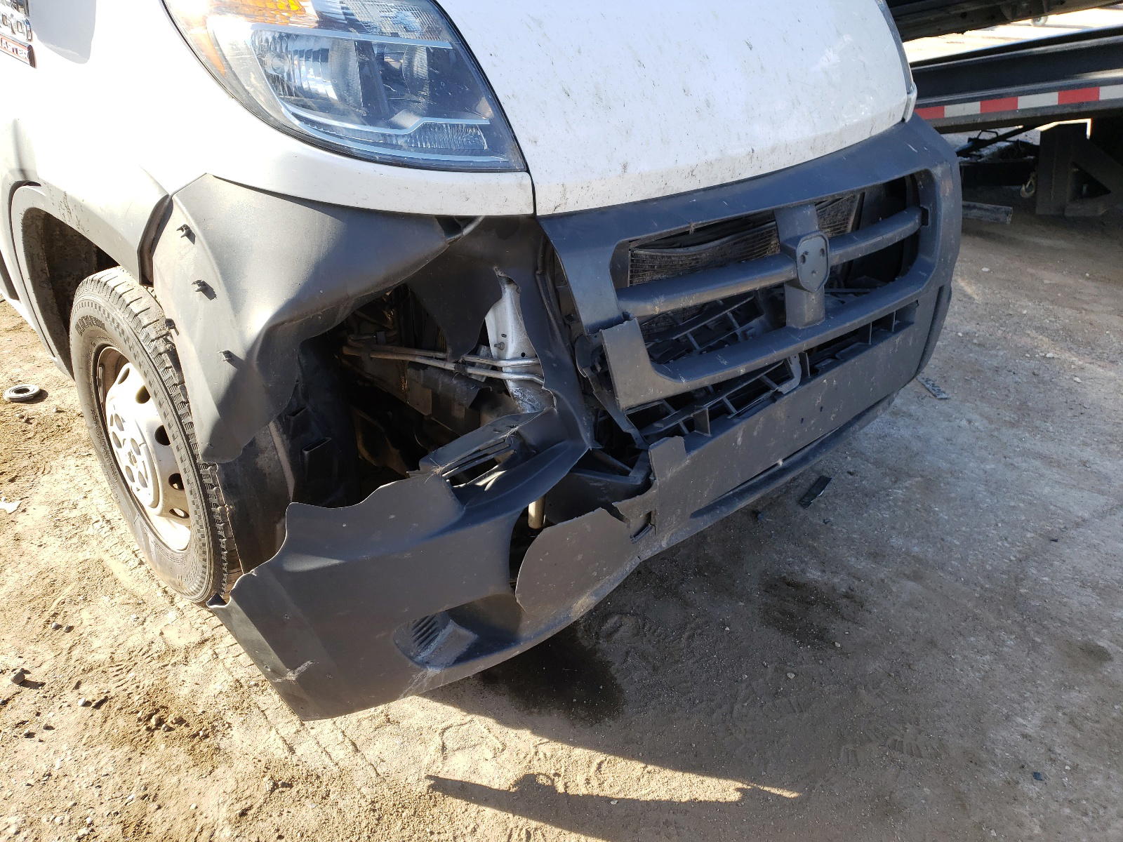 Photo 9 from auction – 2018 RAM PROMASTER with VIN 3C6URVJG5JE101437