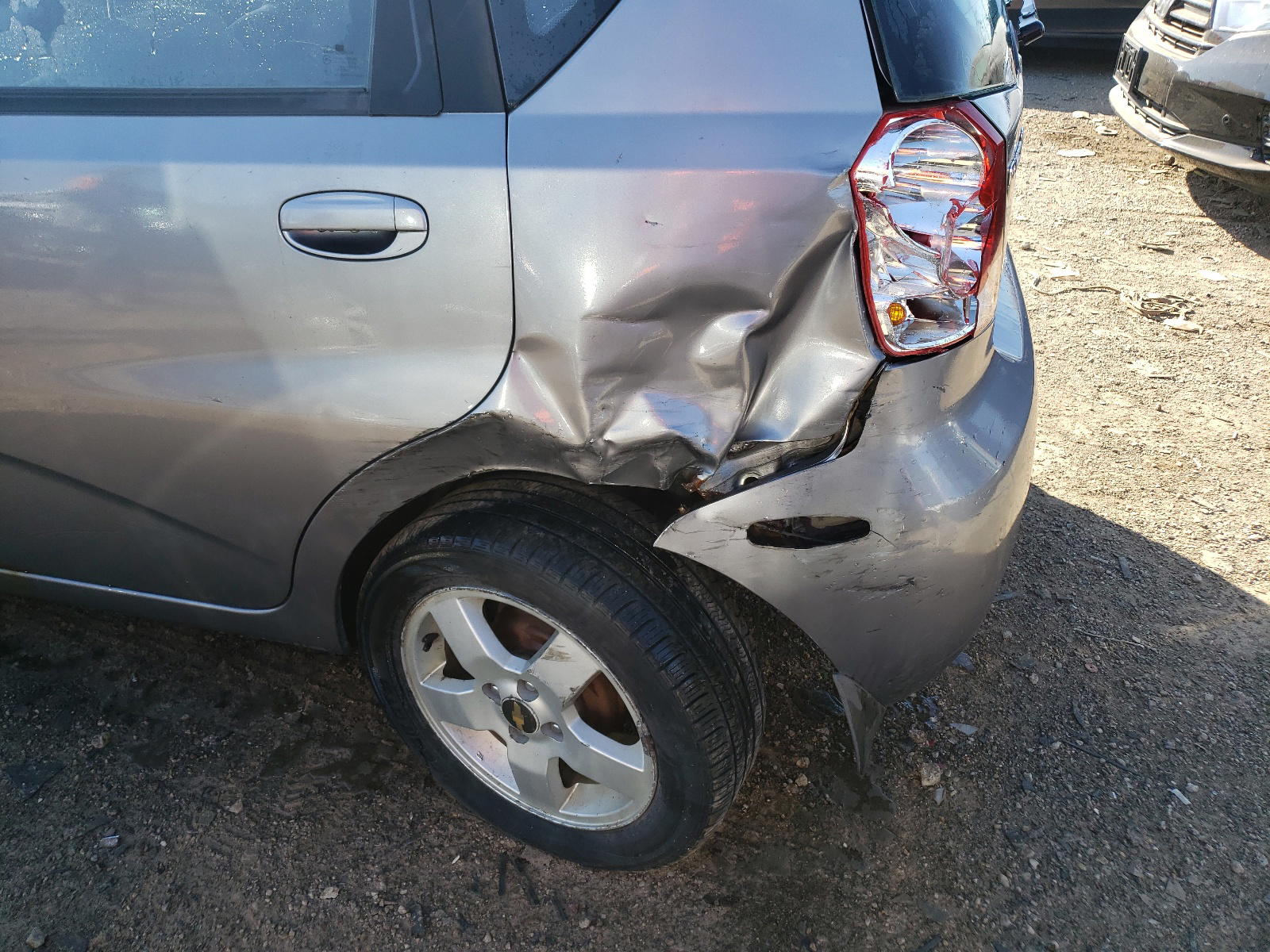 Photo 9 from auction – 2006 CHEVROLET AVEO BASE with VIN KL1TD66696B667007