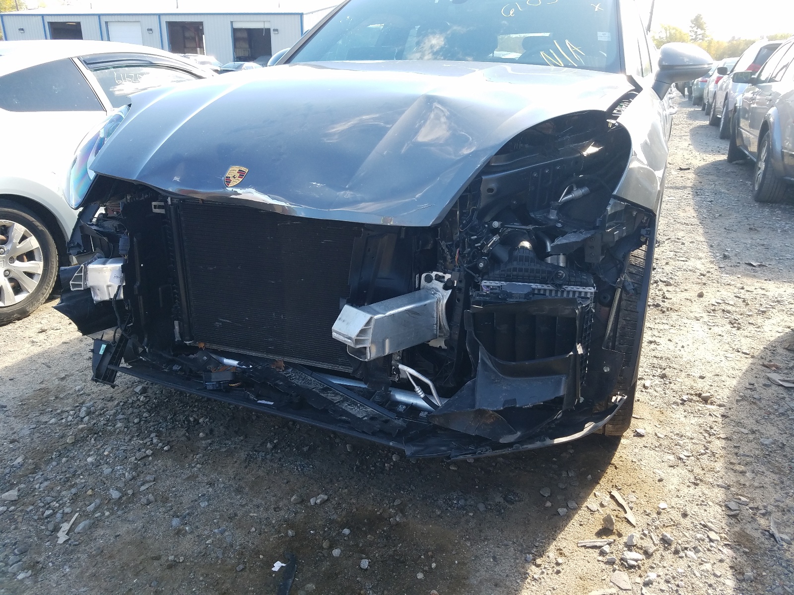 Снимка 9 от търг – 2020 PORSCHE CAYENNE с VIN WP1AA2AY5LDA01643
