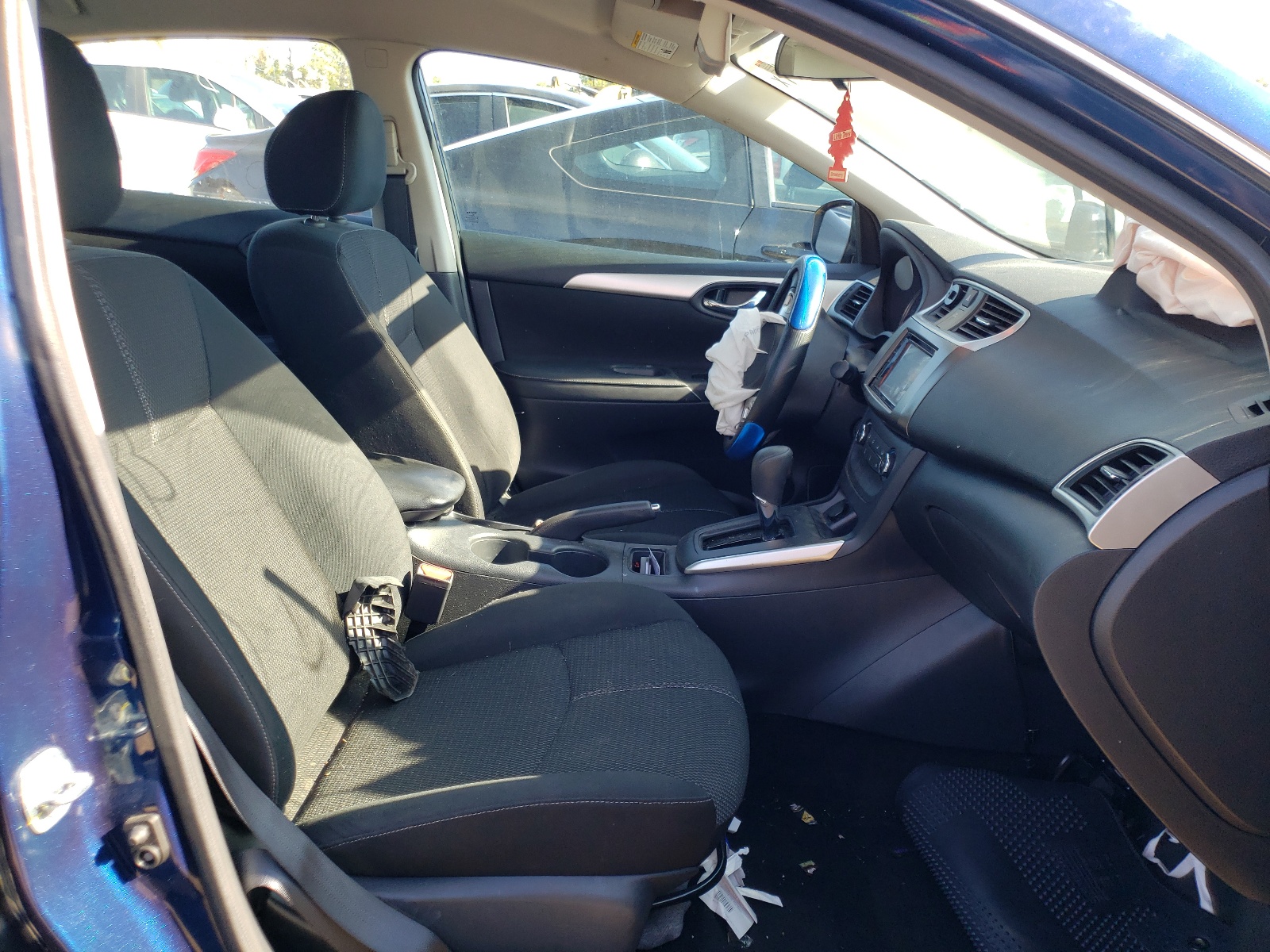 Photo 5 from auction – 2018 NISSAN SENTRA with VIN 3N1AB7AP9JY332810