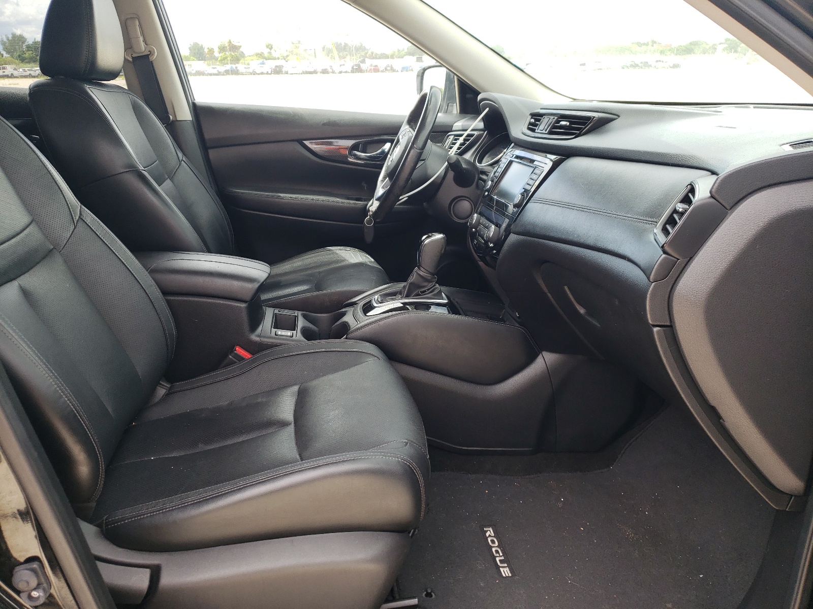 Photo 5 from auction – 2018 NISSAN ROGUE S with VIN JN8AT2MT9JW463253