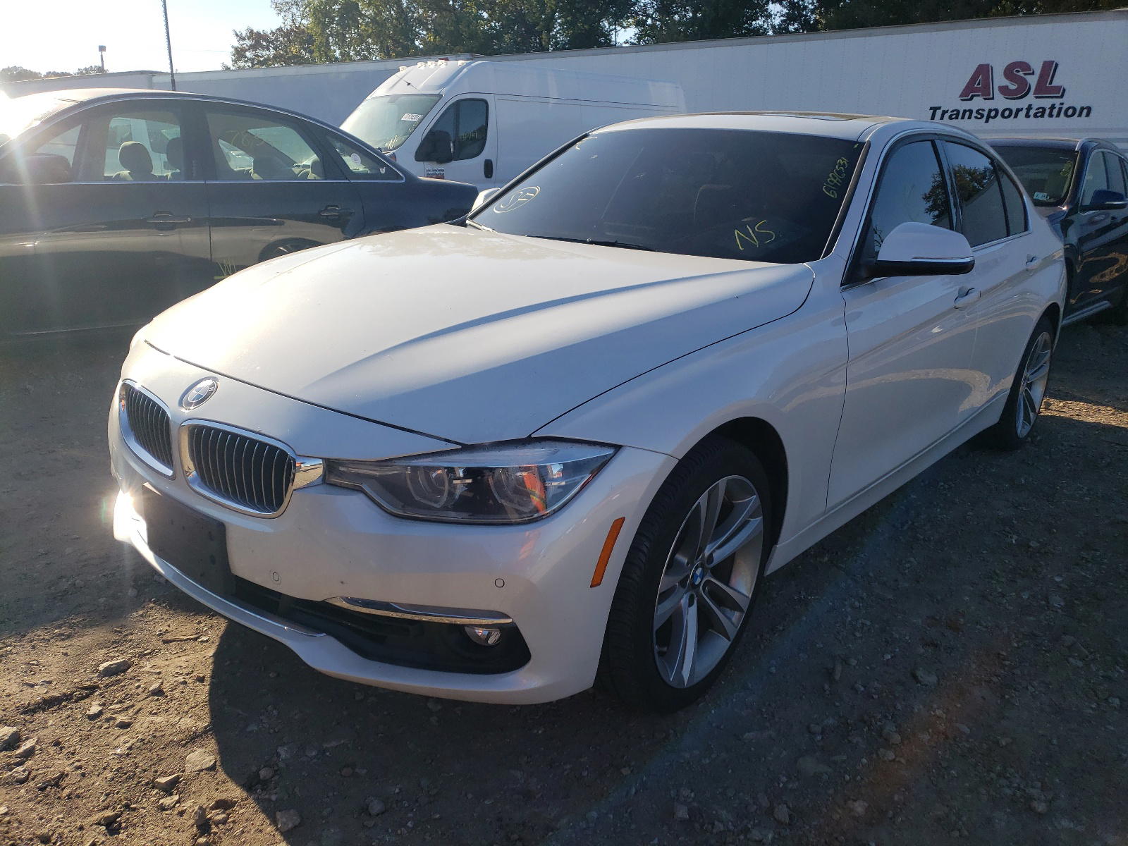 Photo 2 from auction – 2018 BMW 330 XI with VIN WBA8D9C5XJA608278