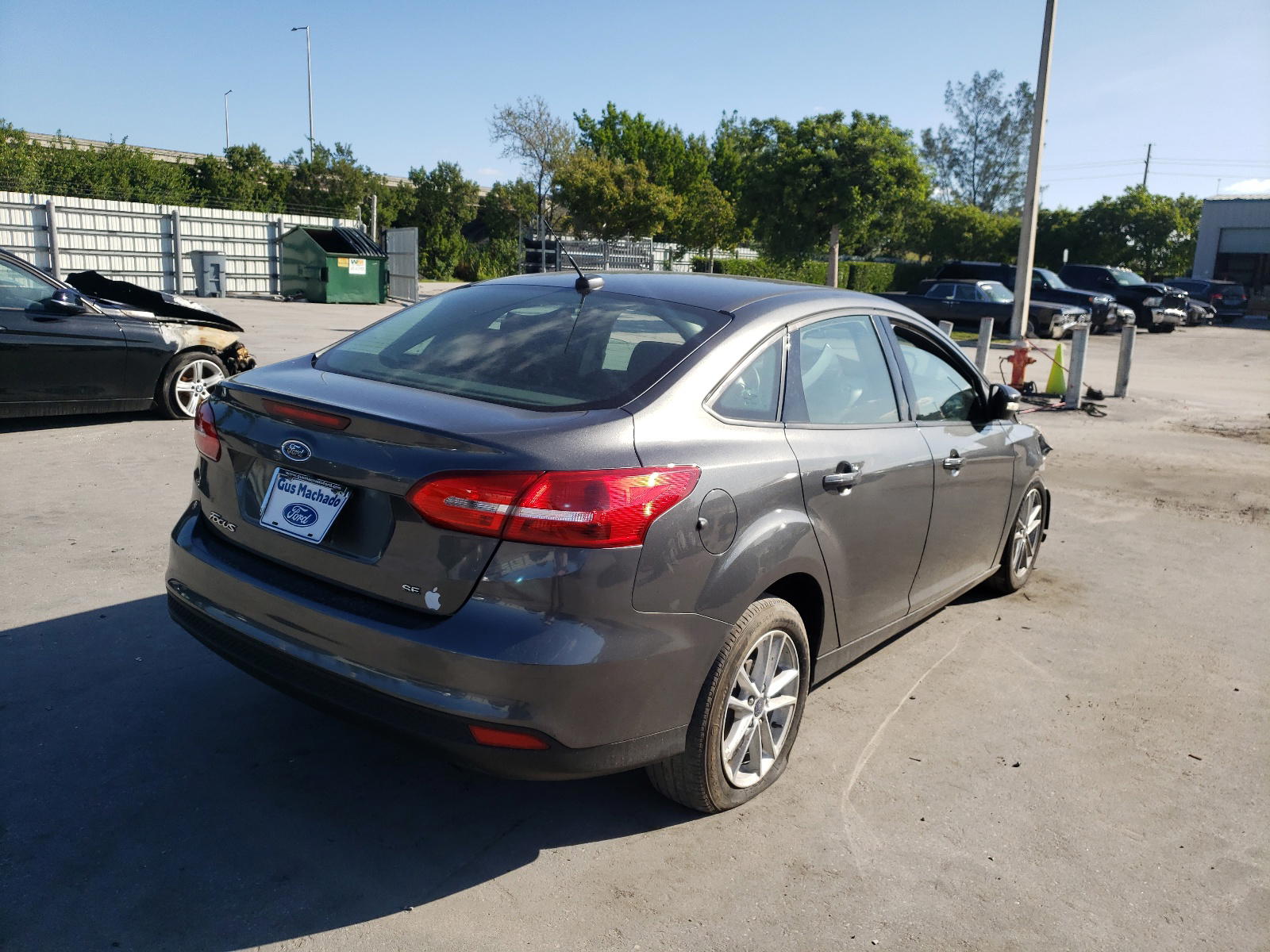 Photo 4 from auction – 2017 FORD FOCUS SE with VIN 1FADP3F2XHL227994
