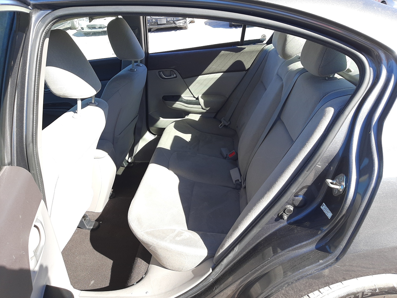 Zdjęcie 6 z aukcji – 2012 HONDA CIVIC LX z VIN 2HGFB2F59CH573757