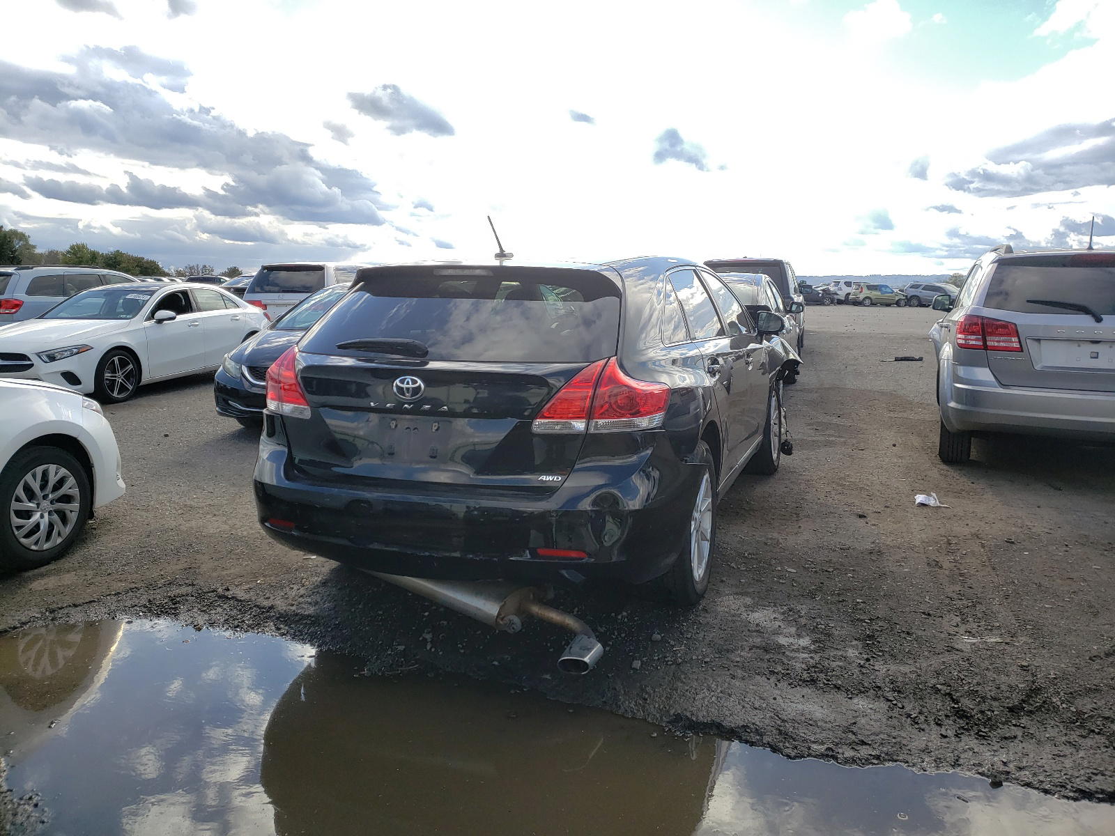 Photo 4 from auction – 2010 TOYOTA VENZA with VIN 4T3BA3BB3AU018964