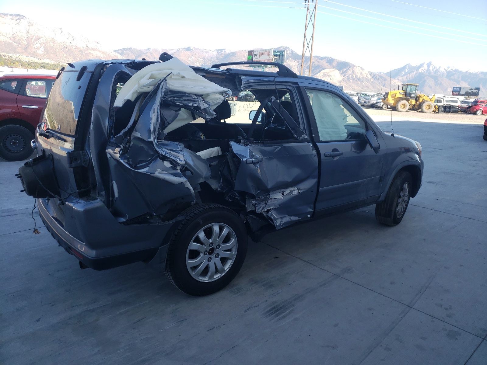 Photo 4 from auction – 2005 HONDA CR-V SE with VIN JHLRD78925C016734