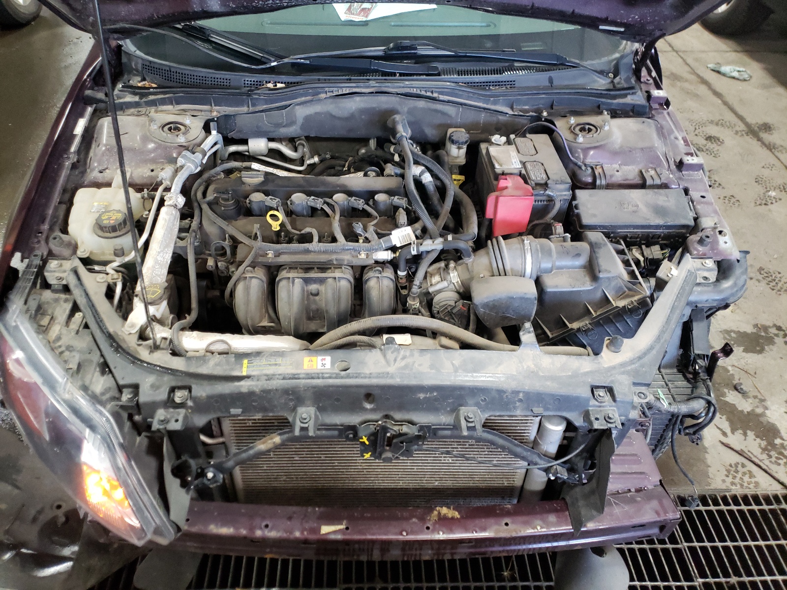Photo 7 from auction – 2011 FORD FUSION S with VIN 3FAHP0GA4BR234826