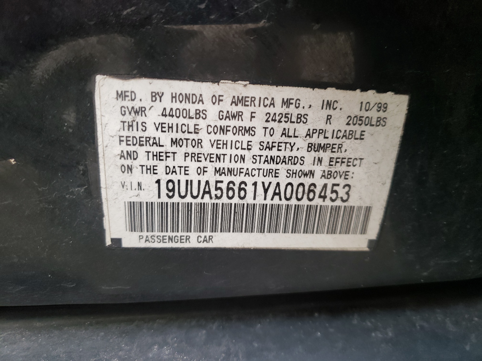 Photo 10 from auction – 2000 ACURA 3.2TL with VIN 19UUA5661YA006453