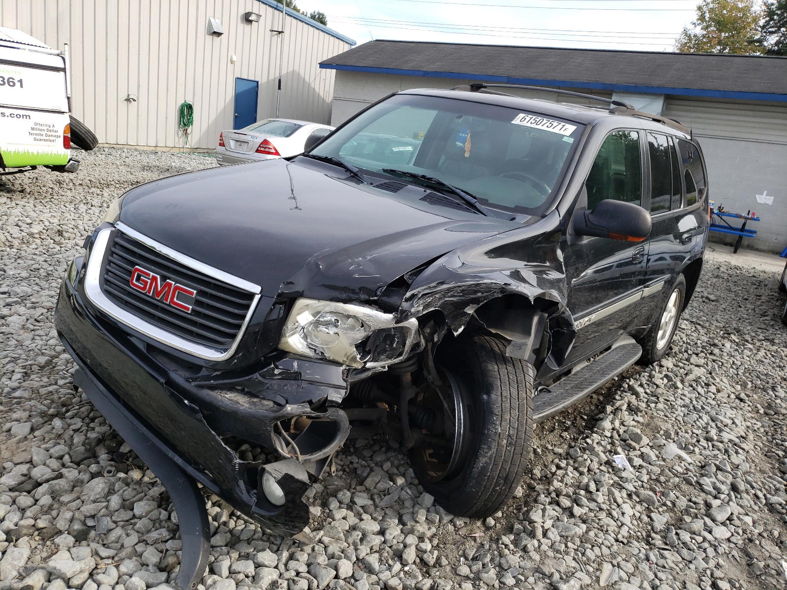 Photo 2 from auction – 2002 GMC ENVOY with VIN 1GKDT13S022522800