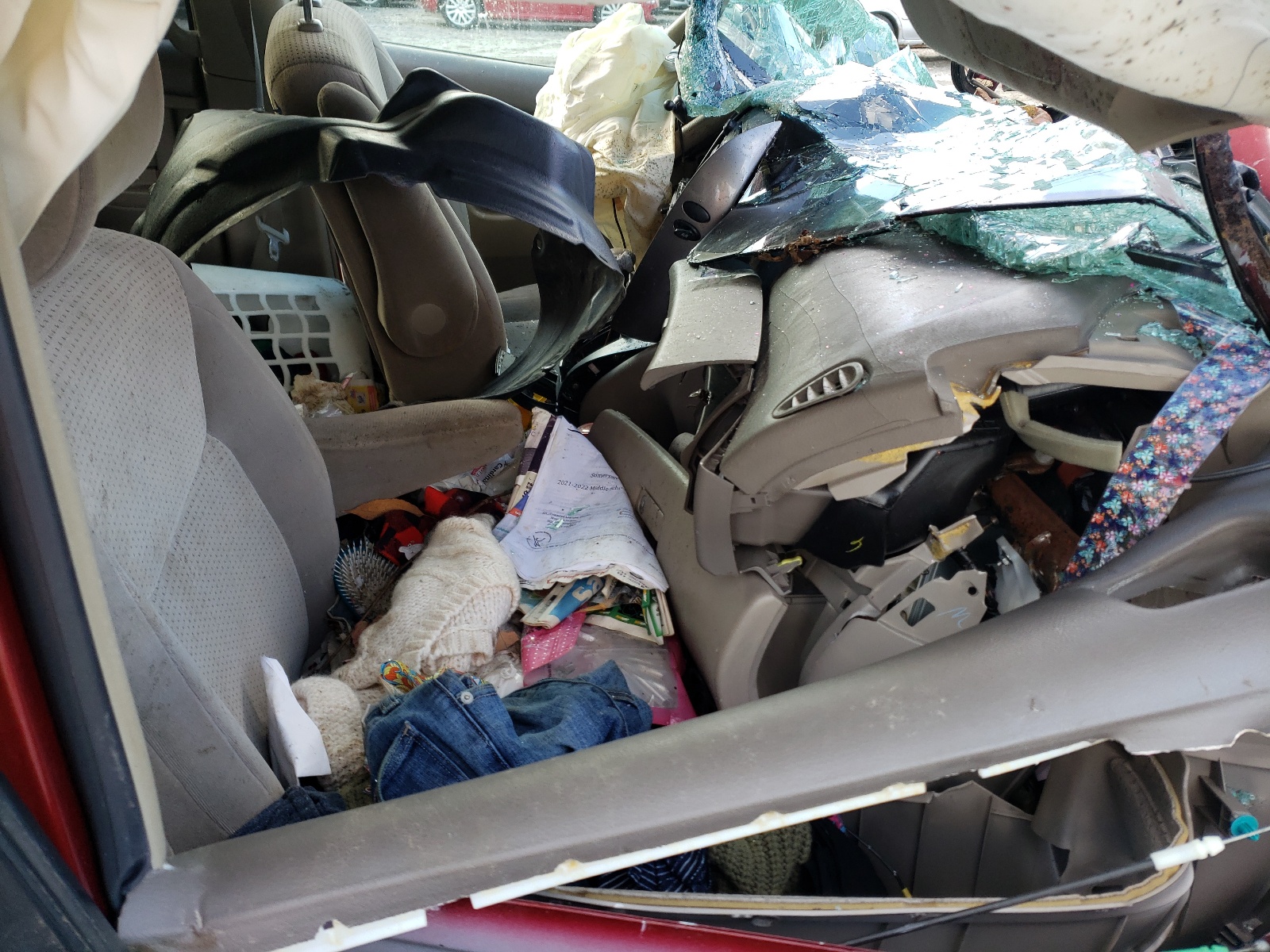 Photo 5 from auction – 2006 TOYOTA SIENNA CE with VIN 5TDZA23C16S550500