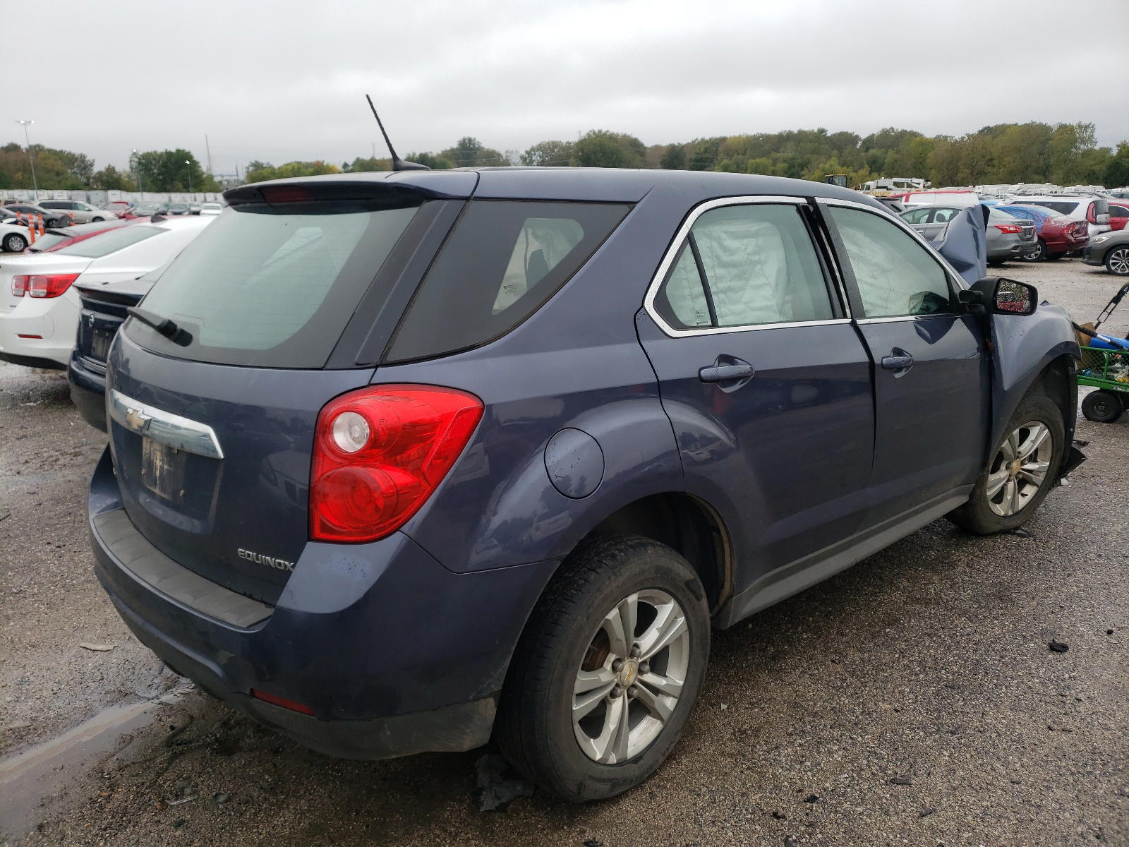 Photo 4 from auction – 2014 CHEVROLET EQUINOX LS with VIN 2GNFLEEK5E6218417