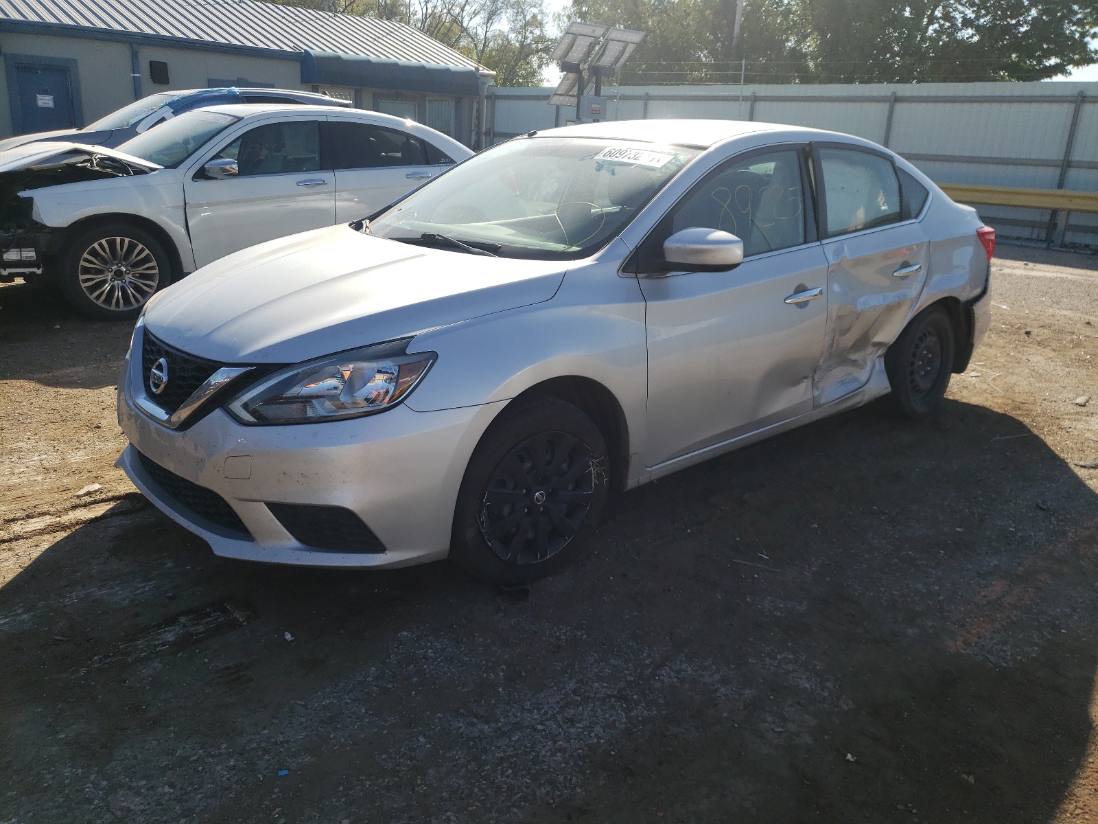Photo 9 from auction – 2016 NISSAN SENTRA S with VIN 3N1AB7AP1GY268688