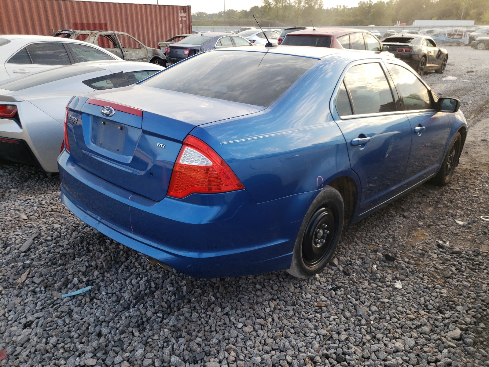 Photo 4 from auction – 2011 FORD FUSION SE with VIN 3FAHP0HA0BR312422