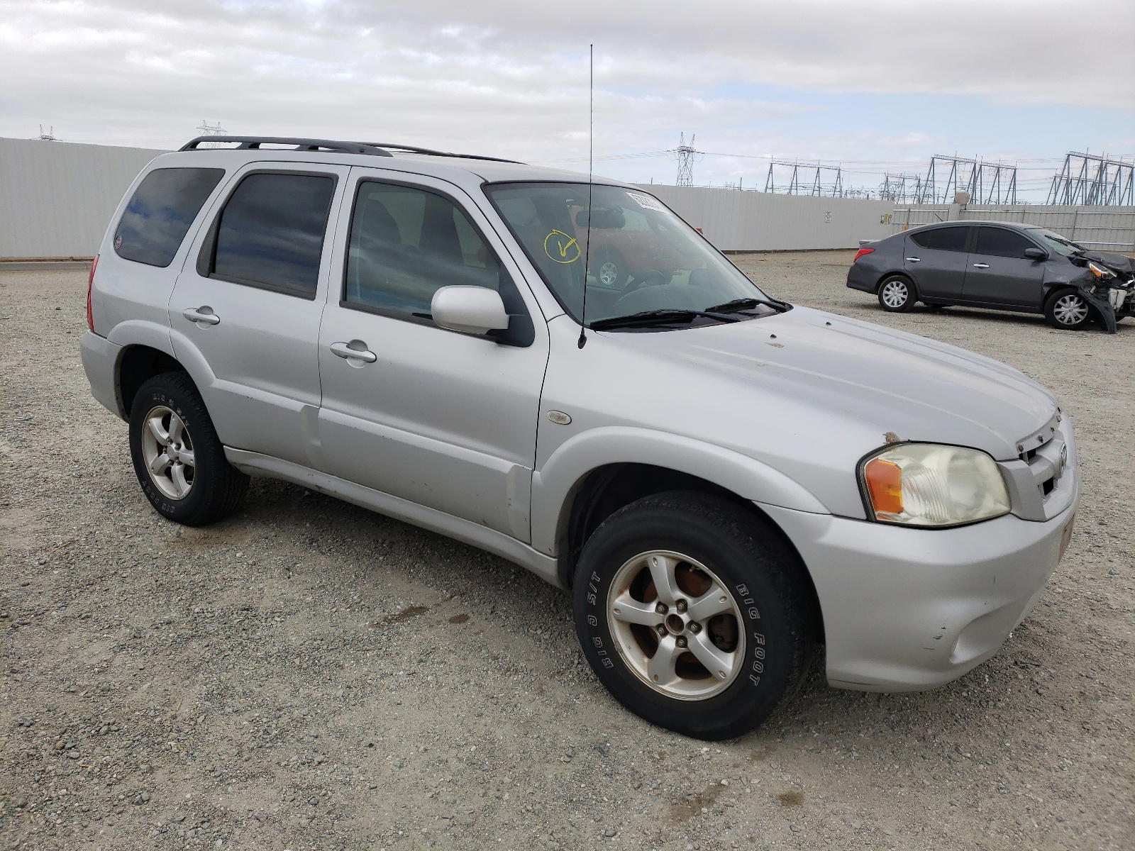 MAZDA TRIBUTE I 2005 with VIN 4F2YZ02Z65KM33788 - Photo from auction