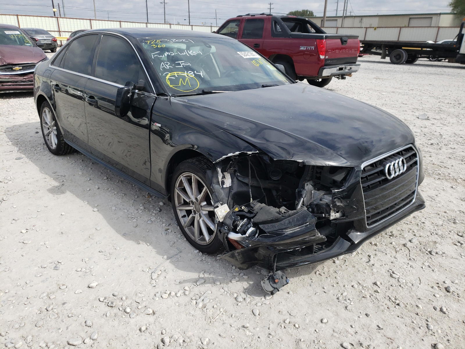 AUDI A4 PREMIUM 2015 with VIN WAUAFAFLXFN007637 - Photo from auction