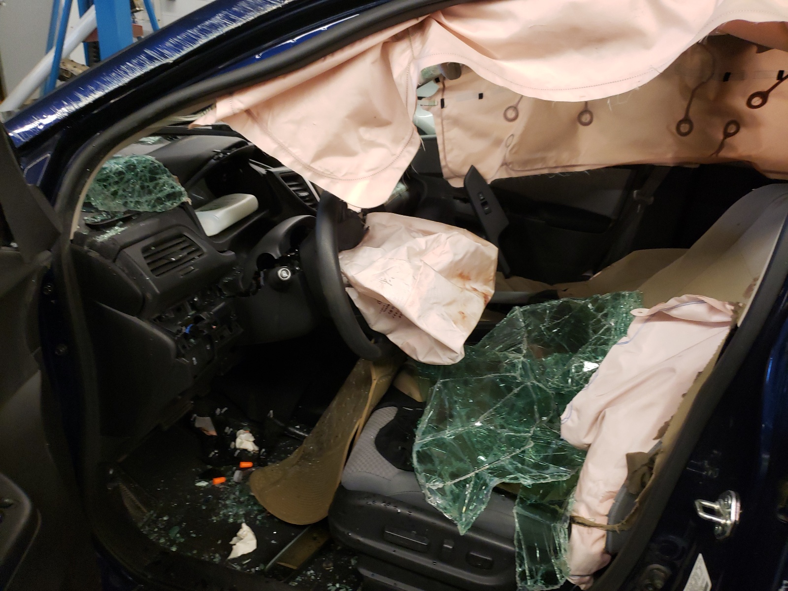Photo 5 from auction – 2016 HONDA CR-V EX with VIN 2HKRM4H5XGH726058
