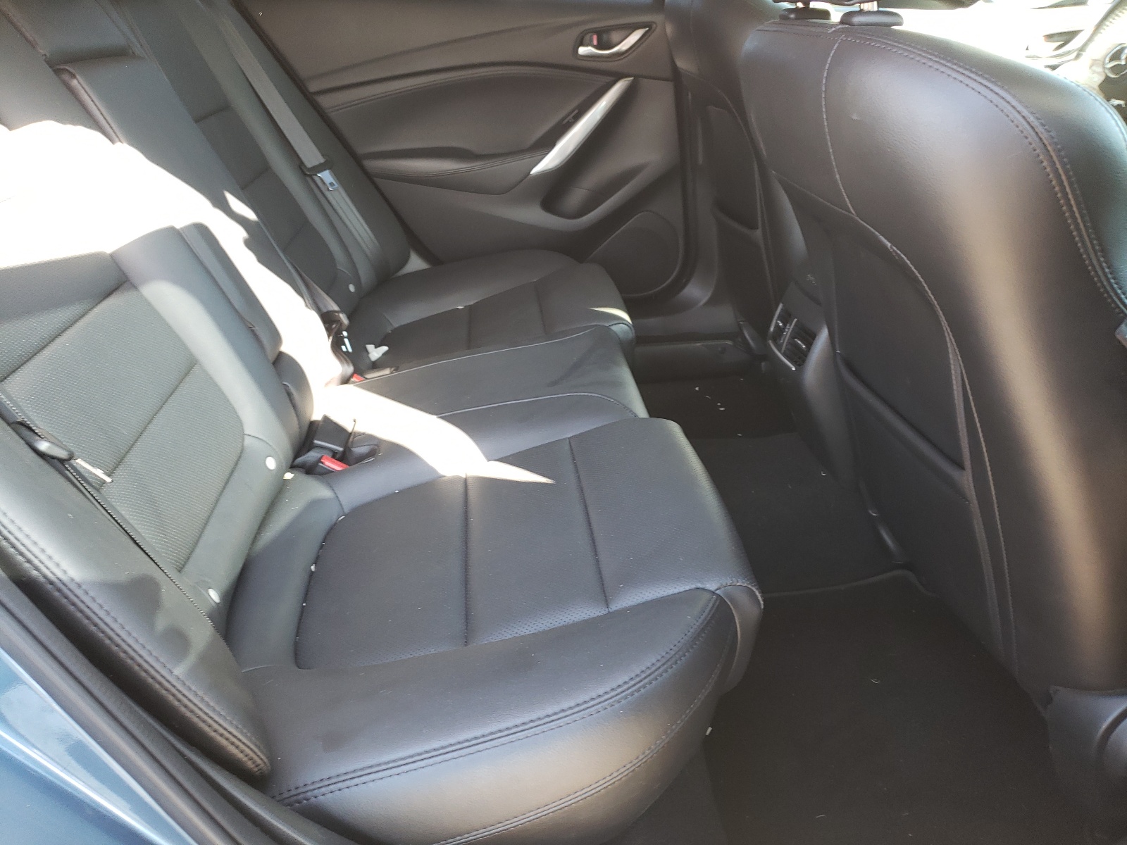 Photo 6 from auction – 2016 MAZDA 6 TOURING with VIN JM1GJ1V55G1472818