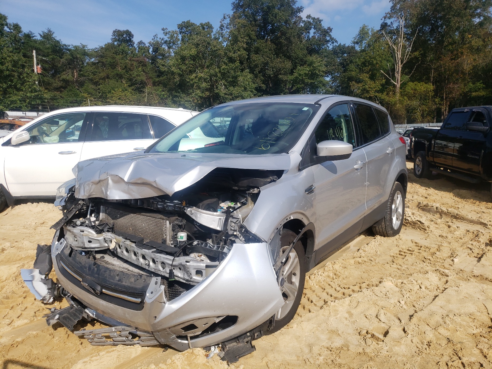 Photo 2 from auction – 2016 FORD ESCAPE SE with VIN 1FMCU0G94GUC20990