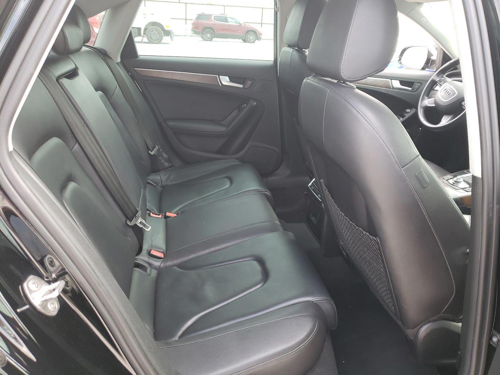 Photo 6 from auction – 2015 AUDI A4 PREMIUM with VIN WAUAFAFLXFN007637